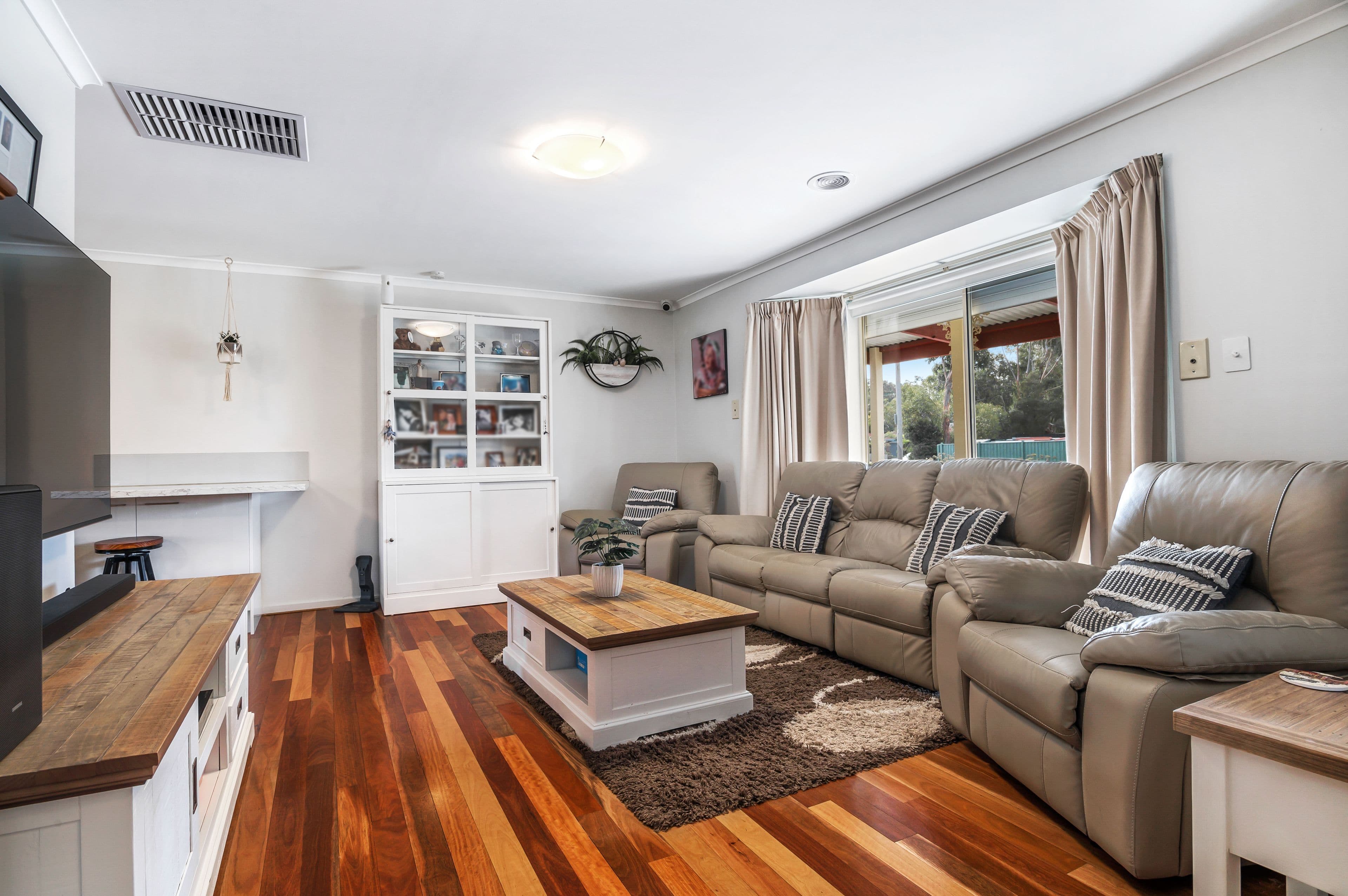 2 Collier Road, Kilsyth South VIC 3137, Kilsyth South - Thumbnail 3