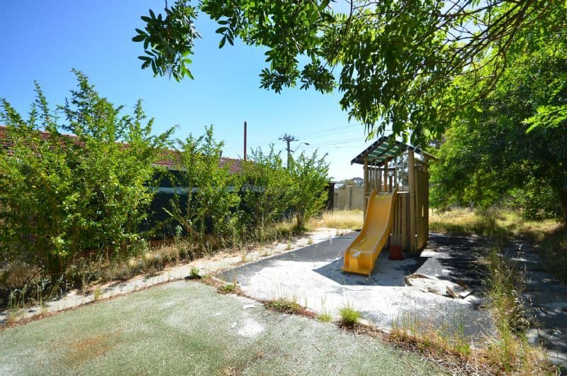 1 Amberton Avenue, GIRRAWHEEN WA 6064, Girrawheen - Image 1