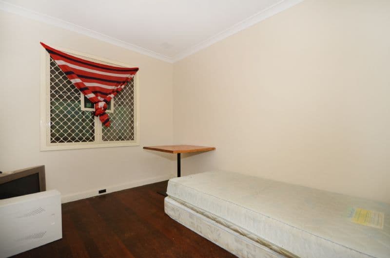 1 Amberton Avenue, GIRRAWHEEN WA 6064, Girrawheen - Thumbnail 7