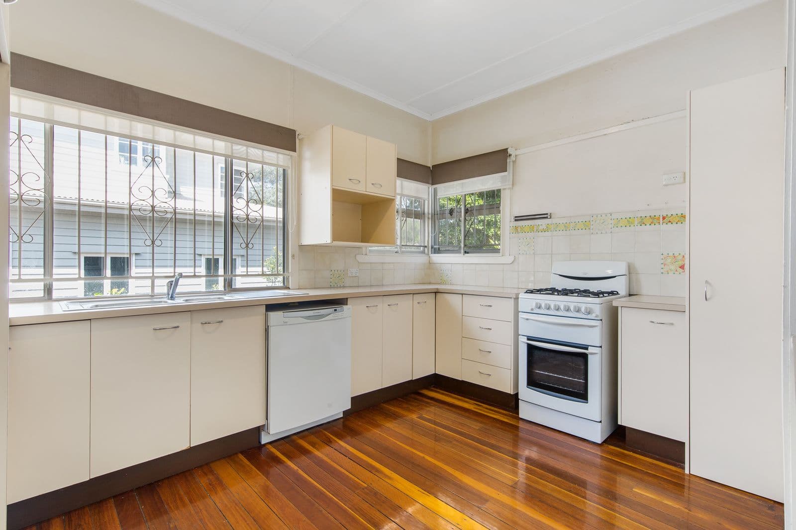52 Toohey Road, Tarragindi QLD 4121, Tarragindi - Thumbnail 6