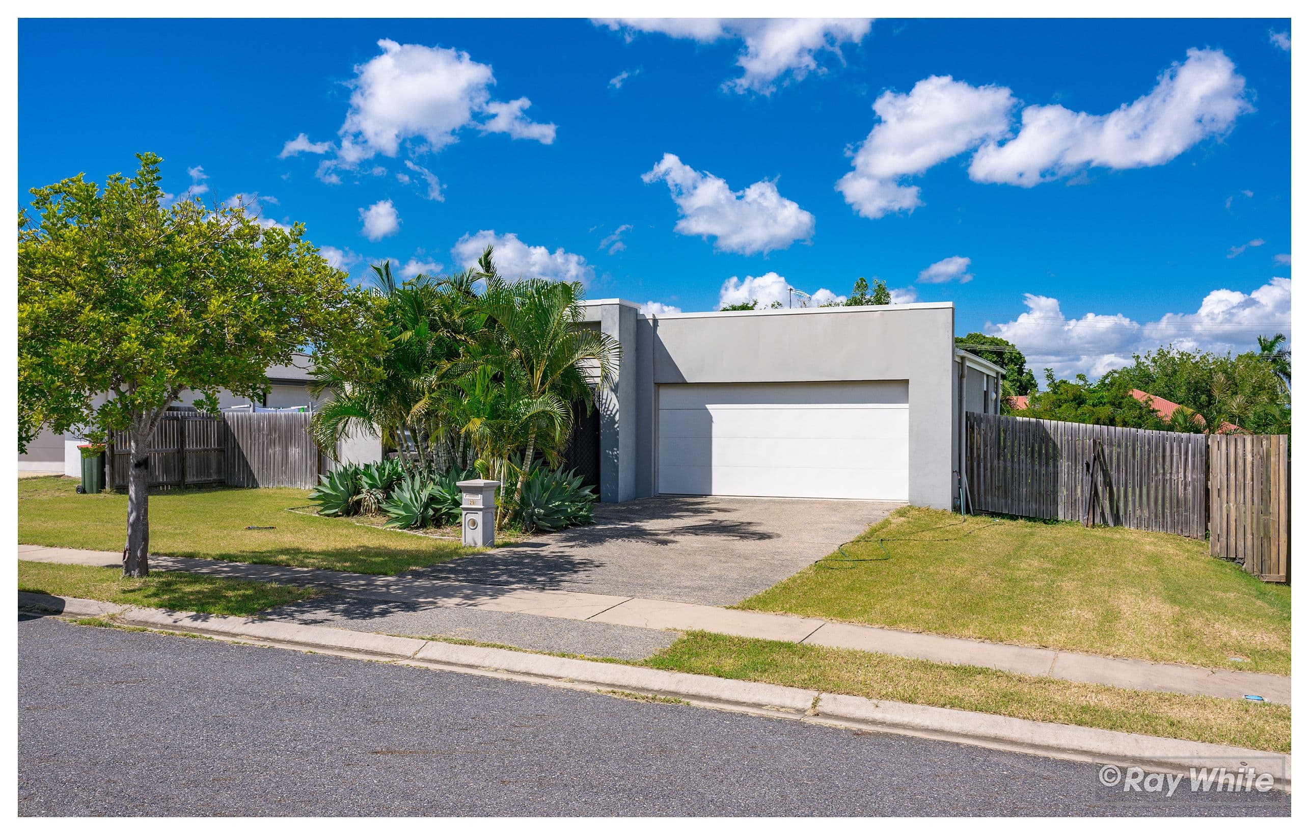 25 Rosedale Street, Parkhurst QLD 4702, Parkhurst - Image 1
