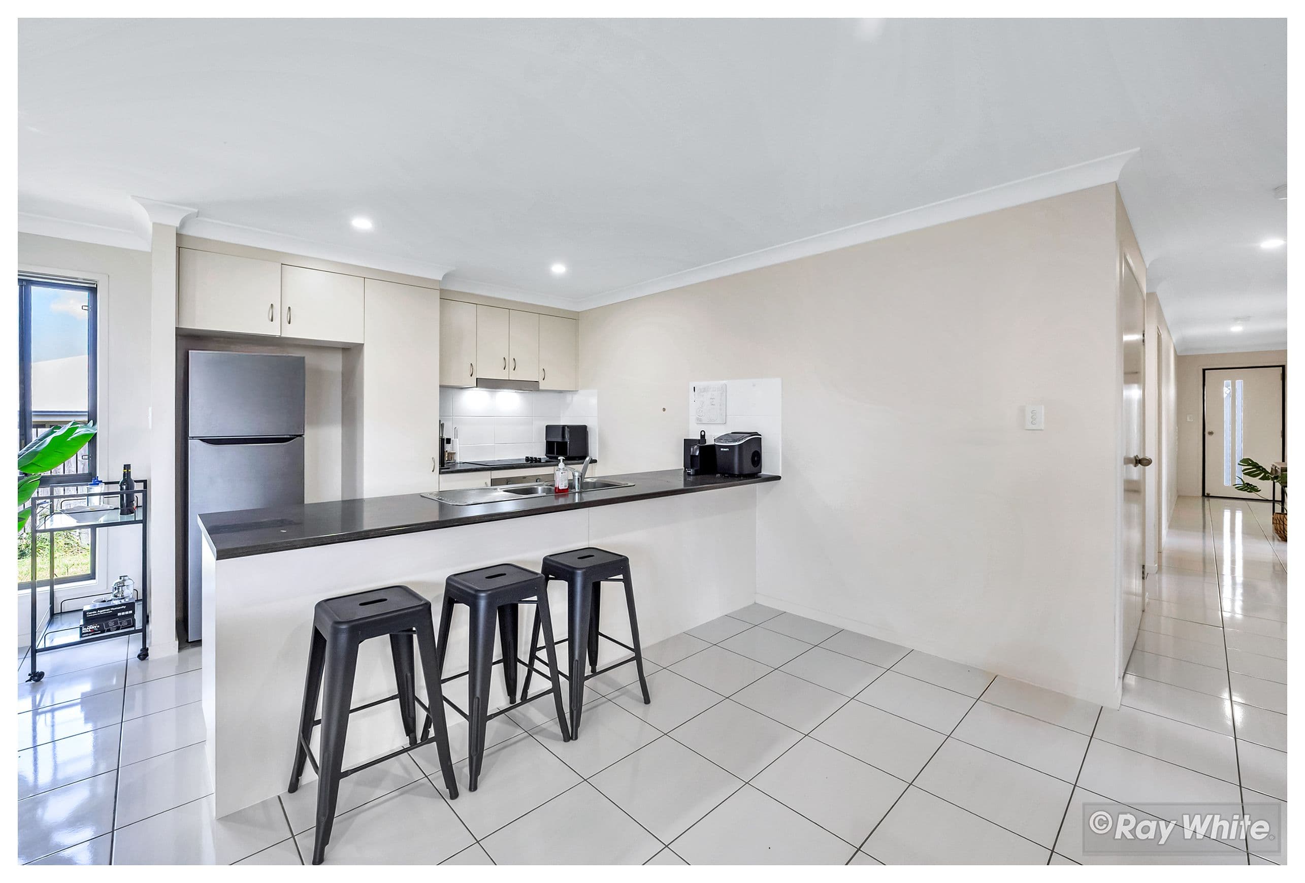 25 Rosedale Street, Parkhurst QLD 4702, Parkhurst - Thumbnail 2