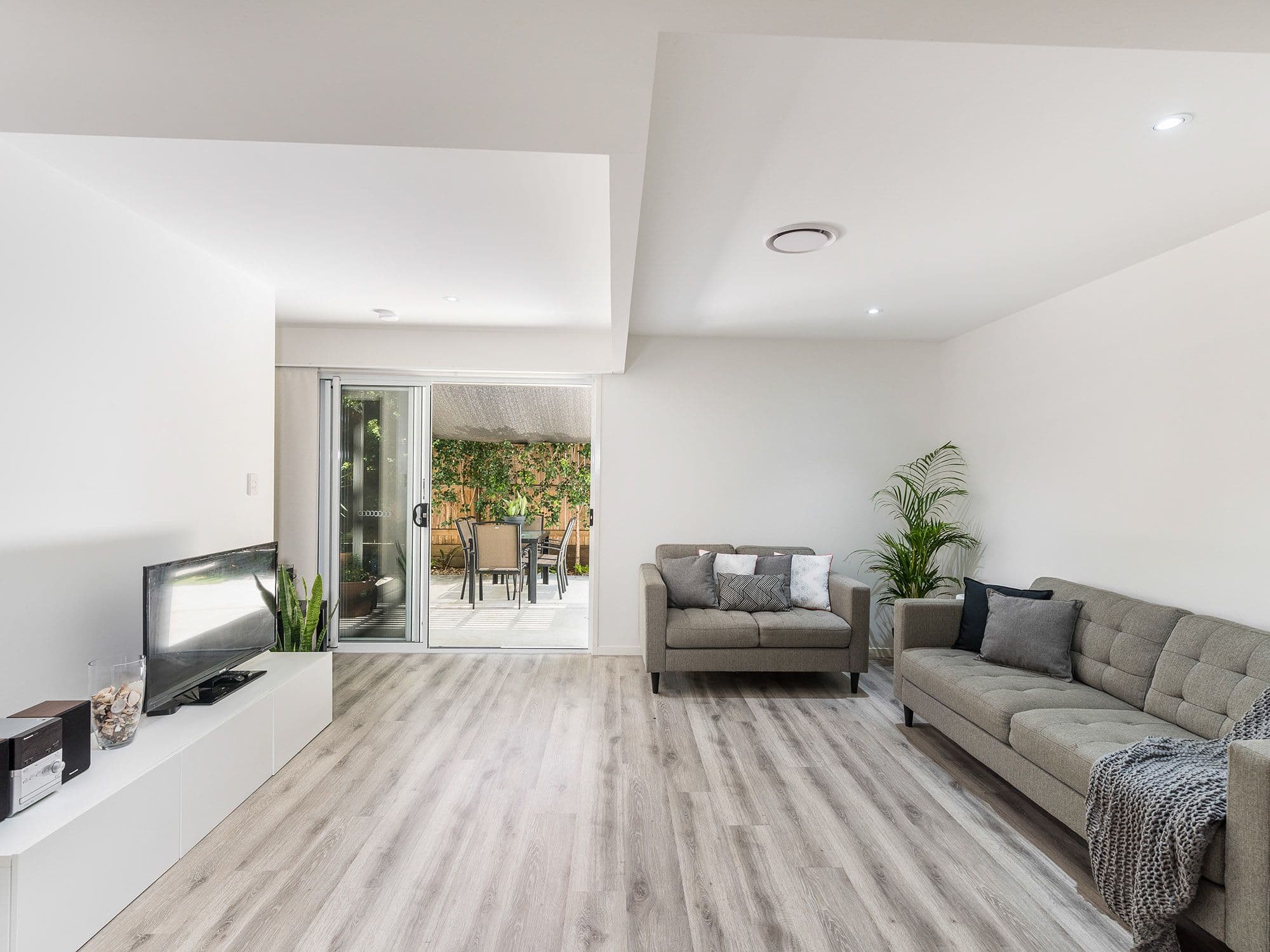53 Middleton Street, Mount Gravatt QLD 4122, Mount Gravatt - Thumbnail 2