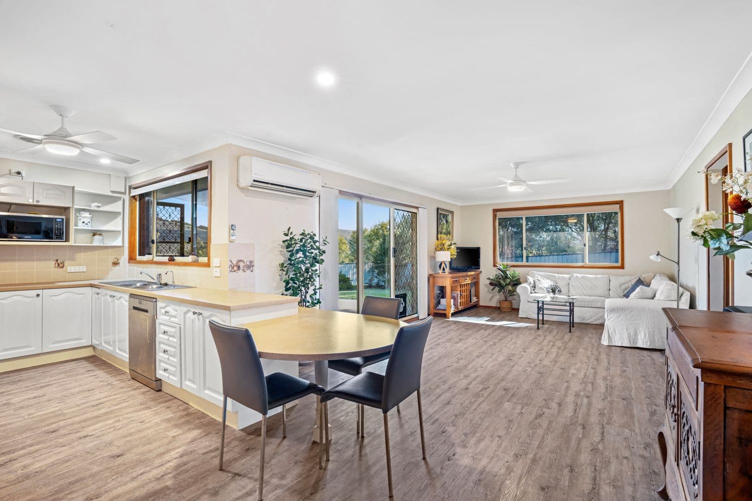 5 Lancaster Parade, Bateau Bay NSW 2261, Bateau Bay - Thumbnail 4
