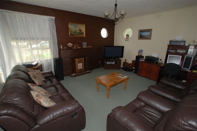 27 Church Street, TEA TREE GULLY SA 5091, Tea Tree Gully - Thumbnail 2
