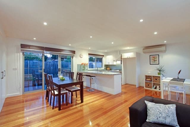 7 Fordham Road, RESERVOIR VIC 3073, Reservoir - Thumbnail 6