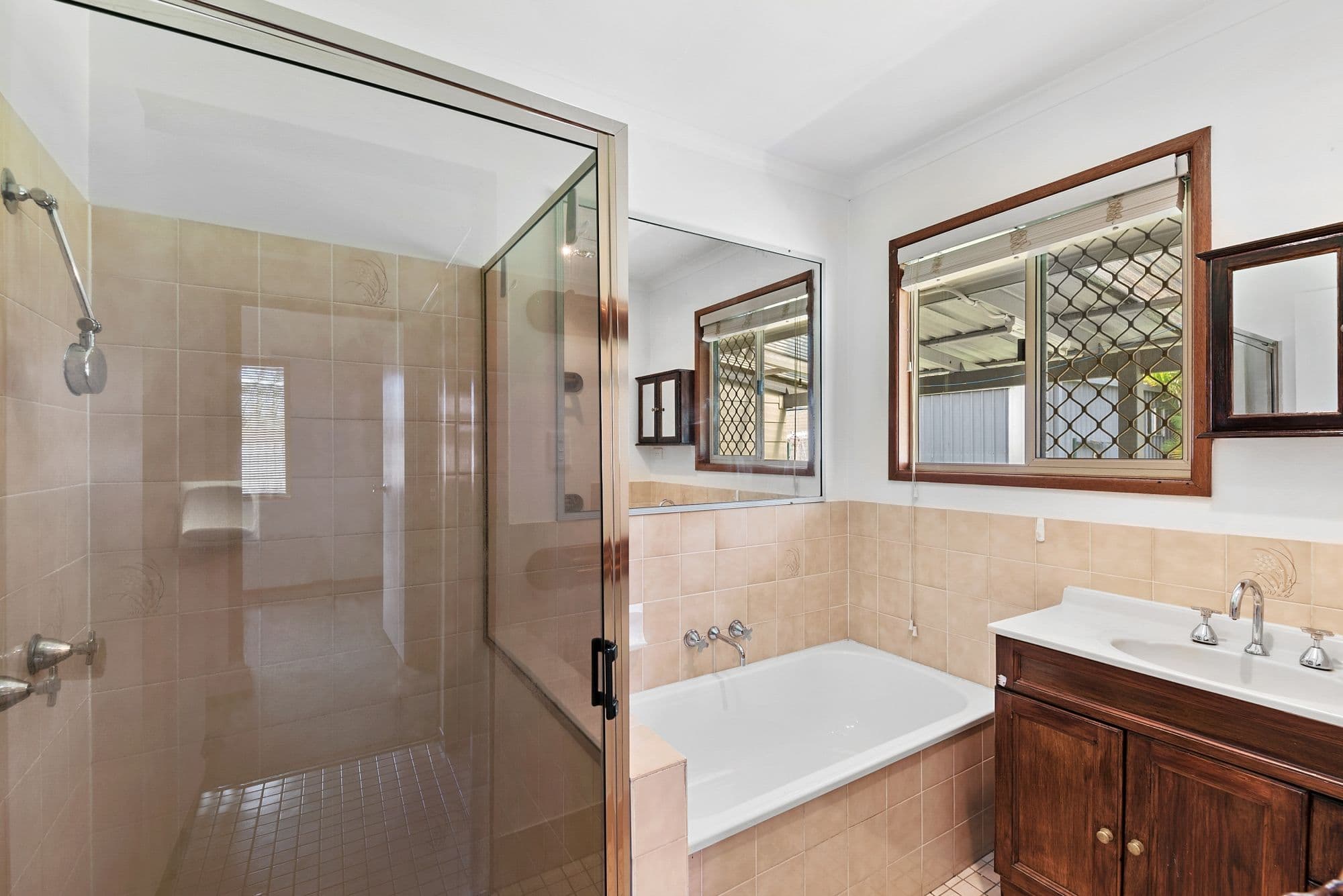35 Dawn Street, Deception Bay QLD 4508, Deception Bay - Thumbnail 6