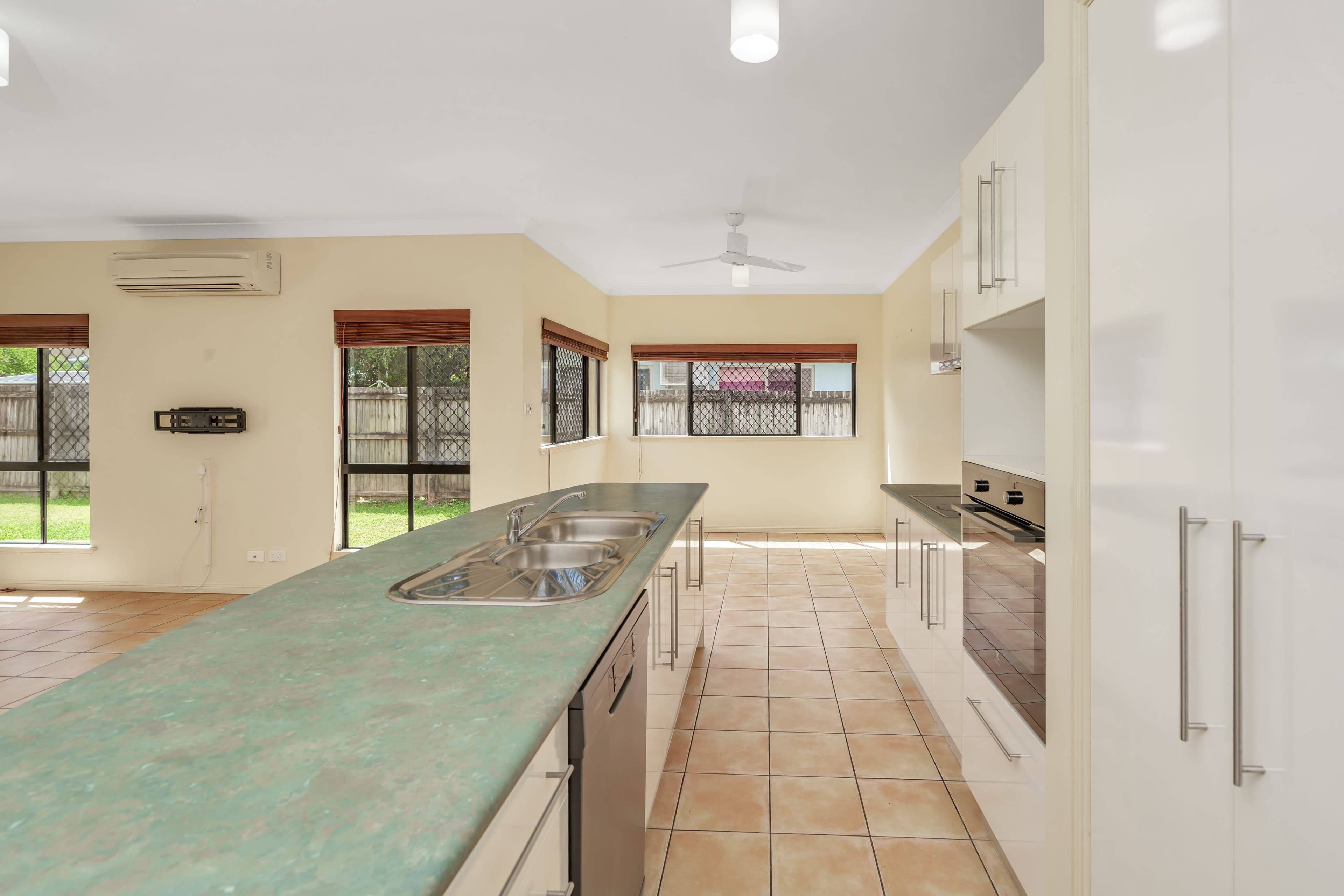 12 Cowie Close, Bentley Park QLD 4869, Bentley Park - Thumbnail 4