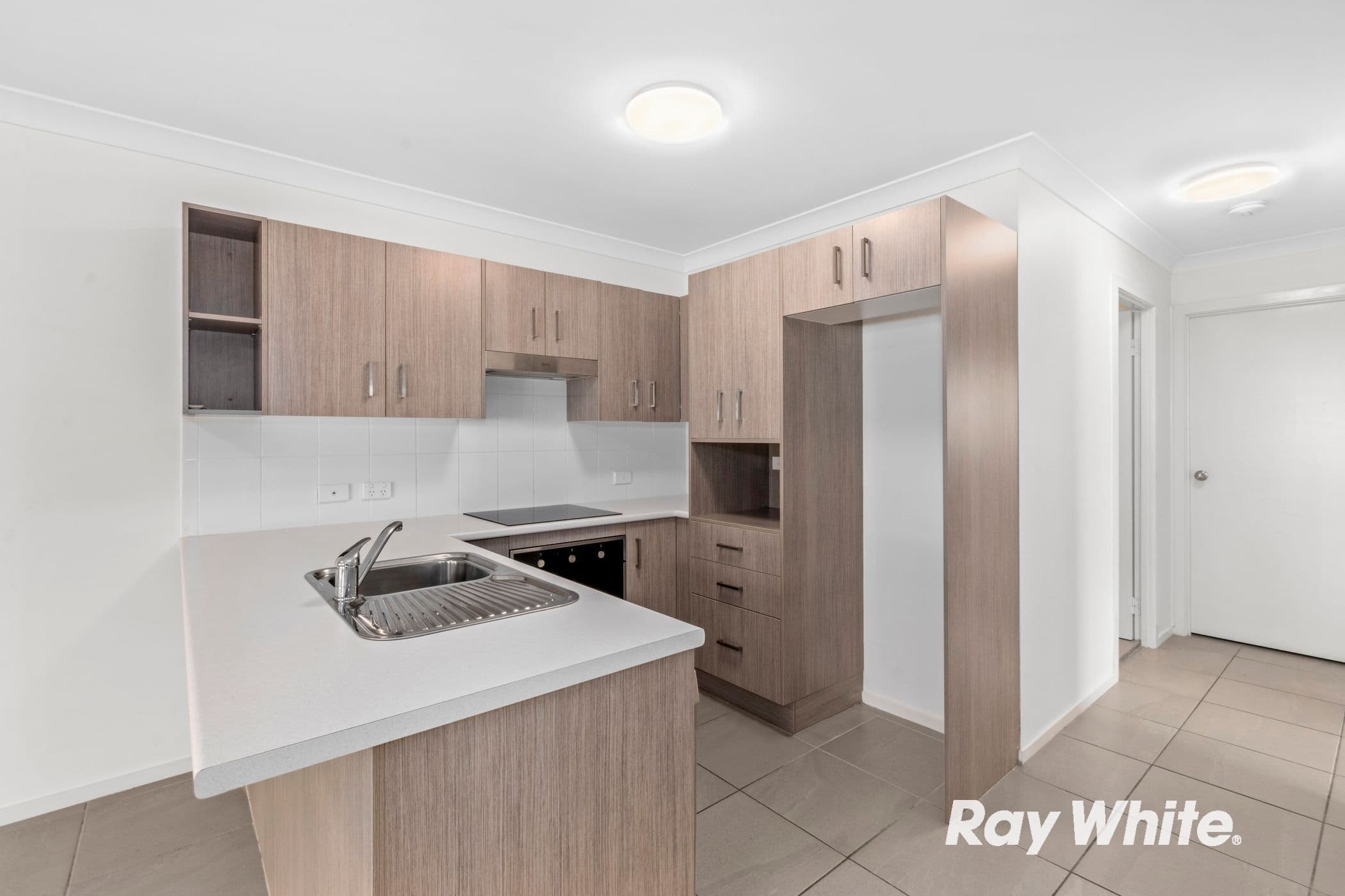 13 & 13A Wagtail Crescent, Batehaven NSW 2536, Batehaven - Thumbnail 2