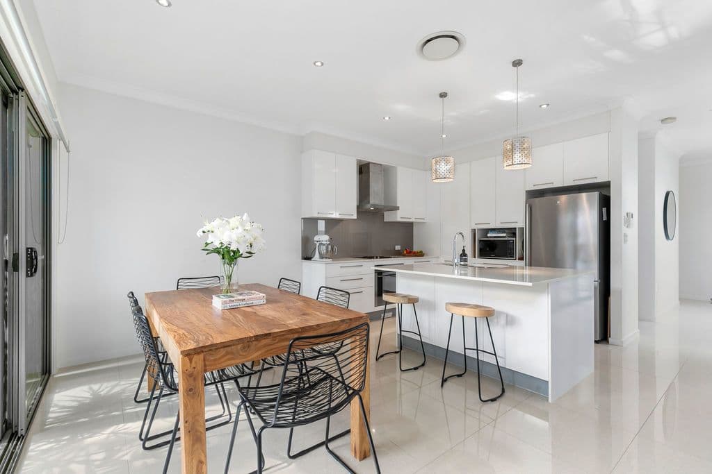92-94 Sturgeon Street, Ormiston QLD 4160, Ormiston - Thumbnail 4