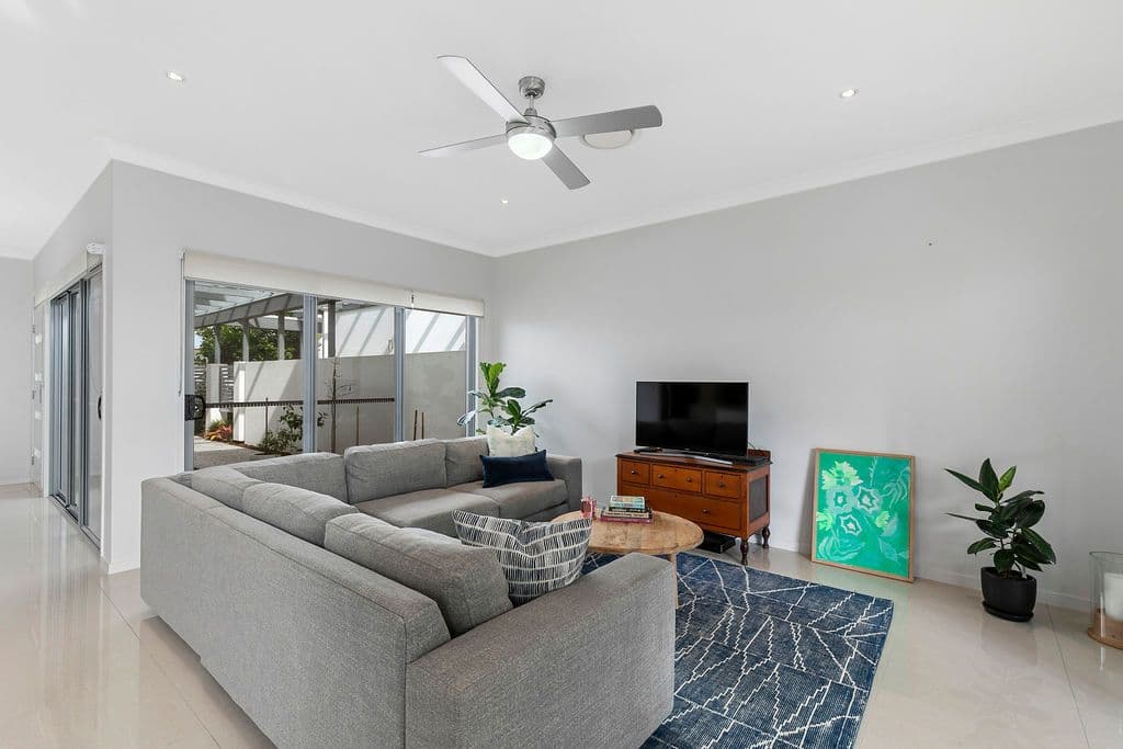 92-94 Sturgeon Street, Ormiston QLD 4160, Ormiston - Thumbnail 6