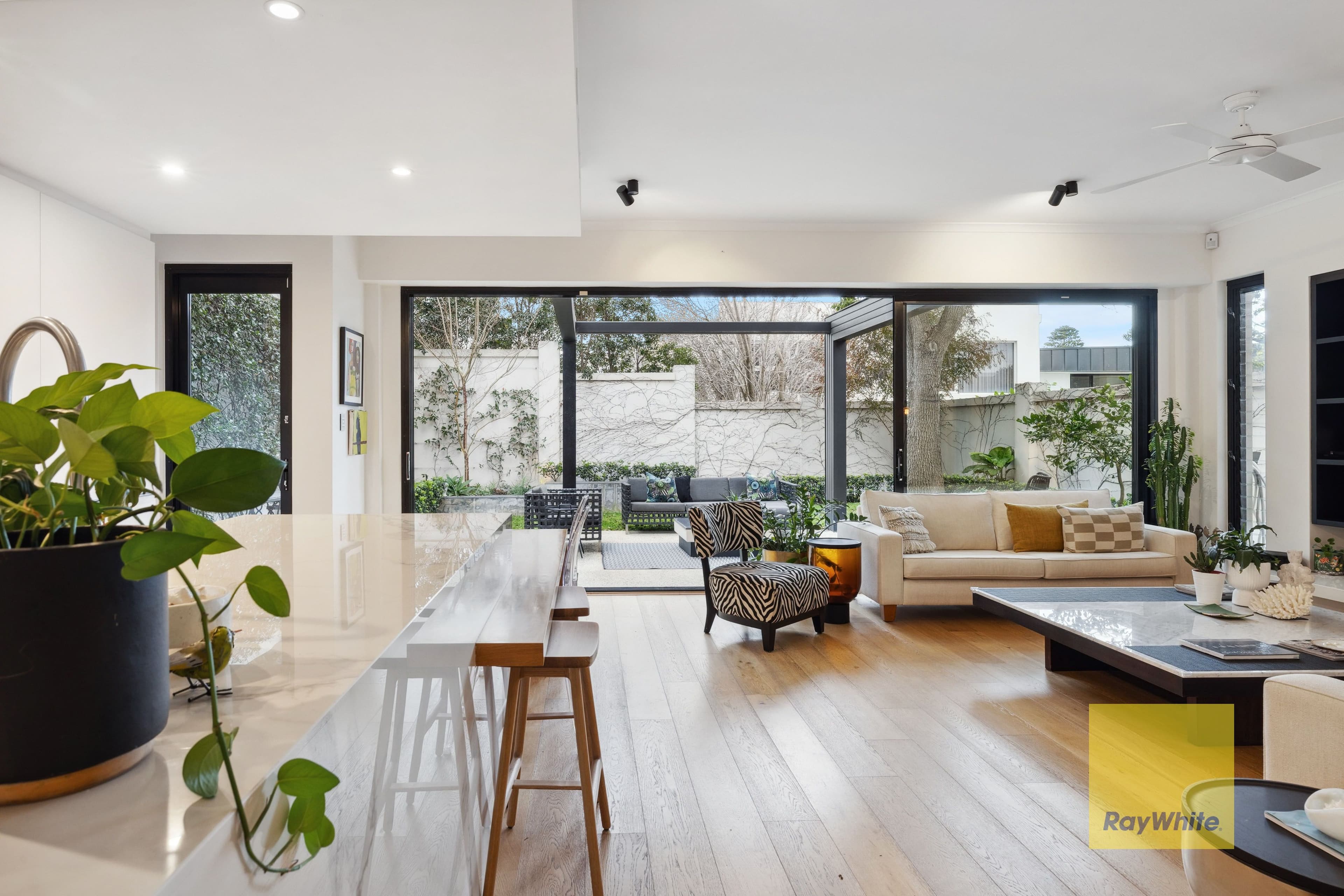 12 Reginald Street, Cottesloe WA 6011, Cottesloe - Thumbnail 7