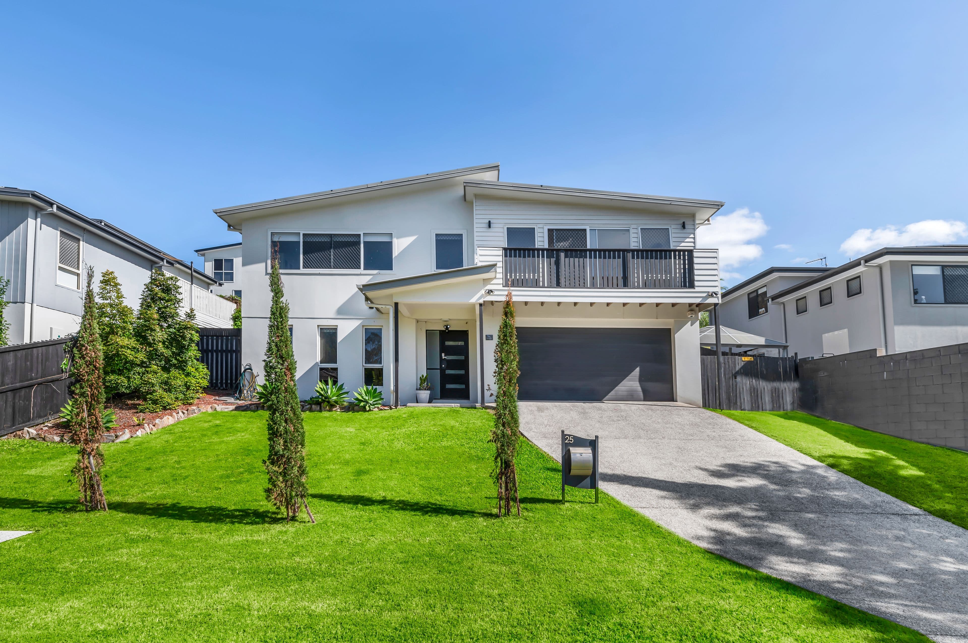 25 Elkins Street, Pacific Pines QLD 4211, Pacific Pines - Thumbnail 2