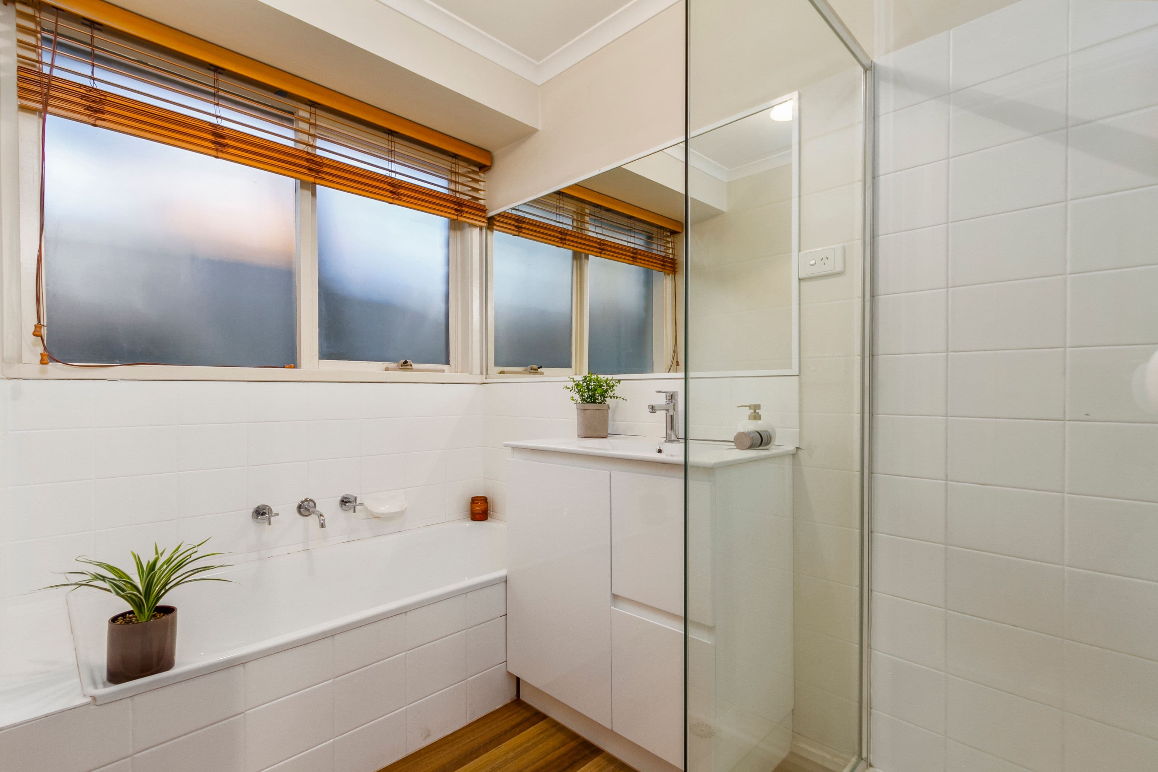 6 St Helena Place, Rowville VIC 3178, Rowville - Thumbnail 8