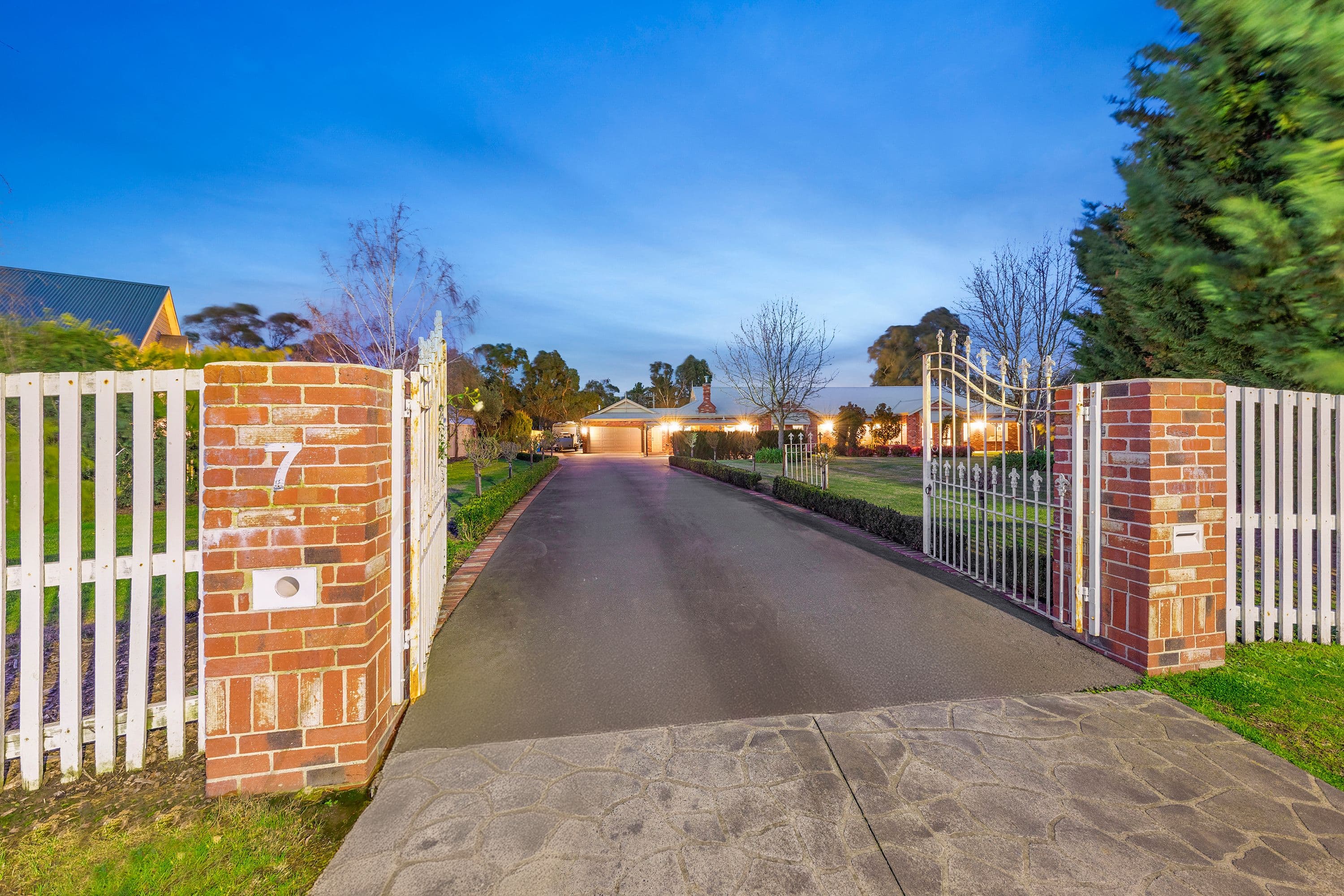 7 Coach House Lane, Beaconsfield VIC 3807, Beaconsfield - Thumbnail 3