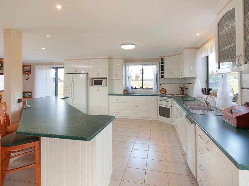 Lot 4  Spring Drive, COROWA NSW 2646, Corowa - Thumbnail 2