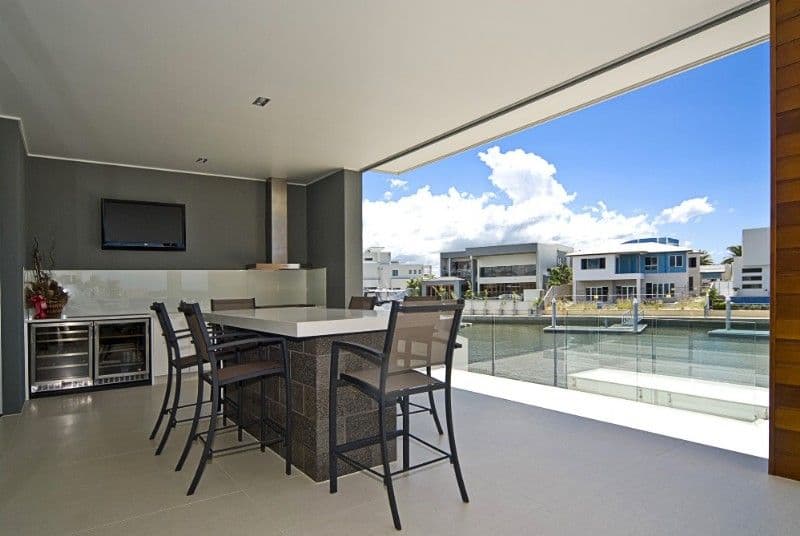 28 Royal Albert Crescent, PARADISE POINT QLD 4216, Paradise Point - Thumbnail 5