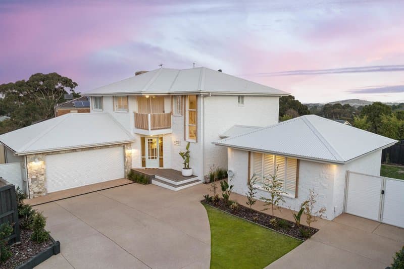 11 Hanke Place, Sunbury - Image 1