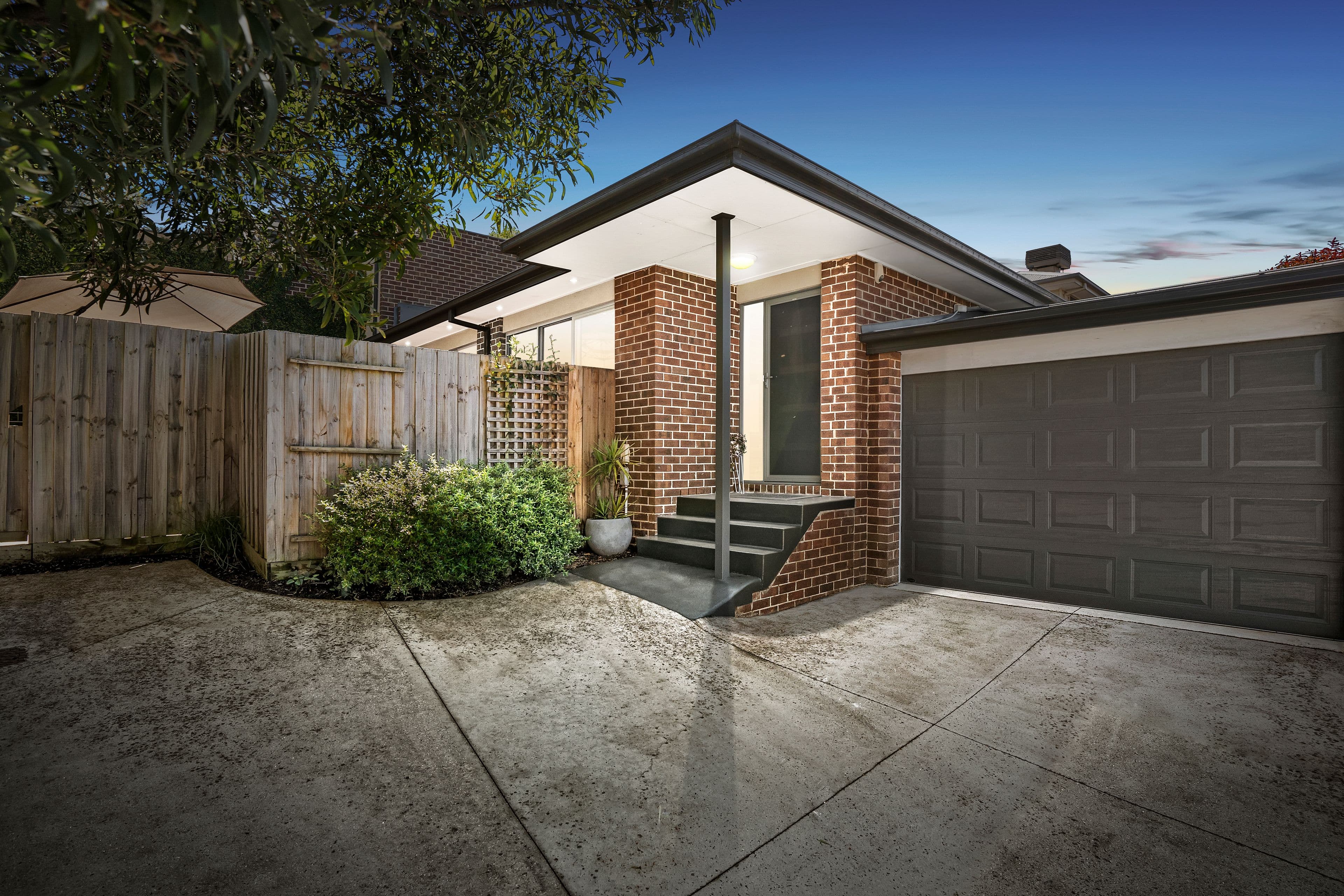 16 Terry Turner Drive, Orange, Orange - Image 1