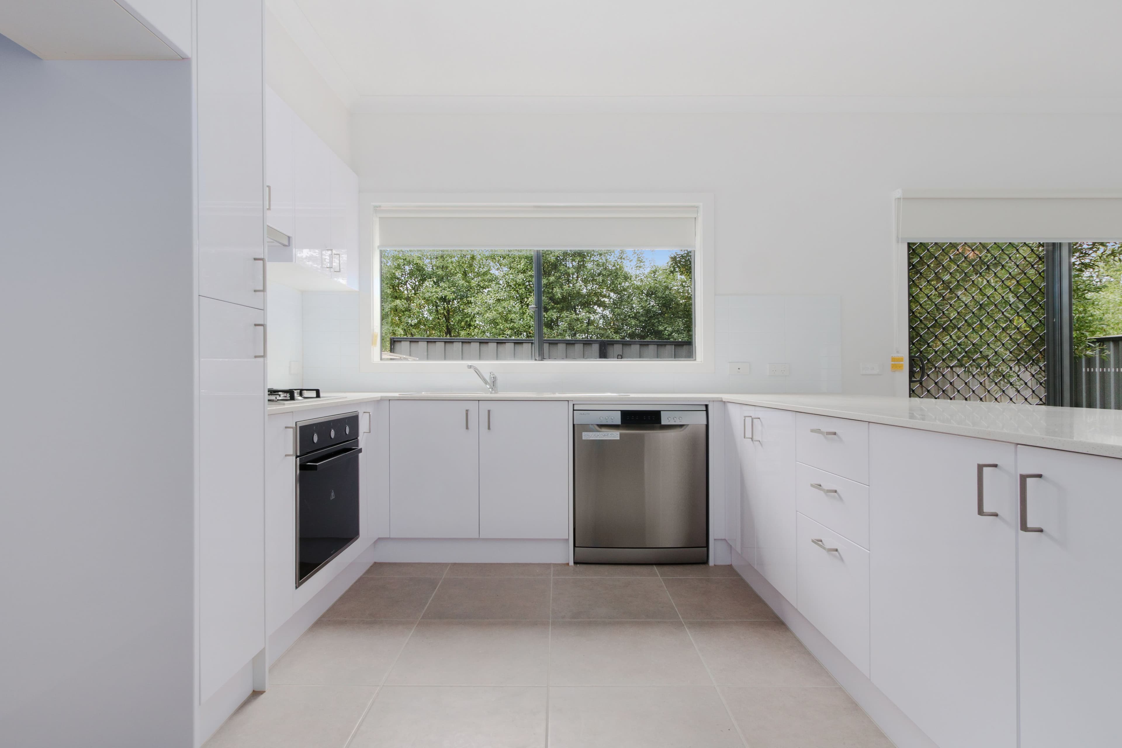 38 Parkhead Circuit, Warragul VIC 3820, Warragul - Thumbnail 4