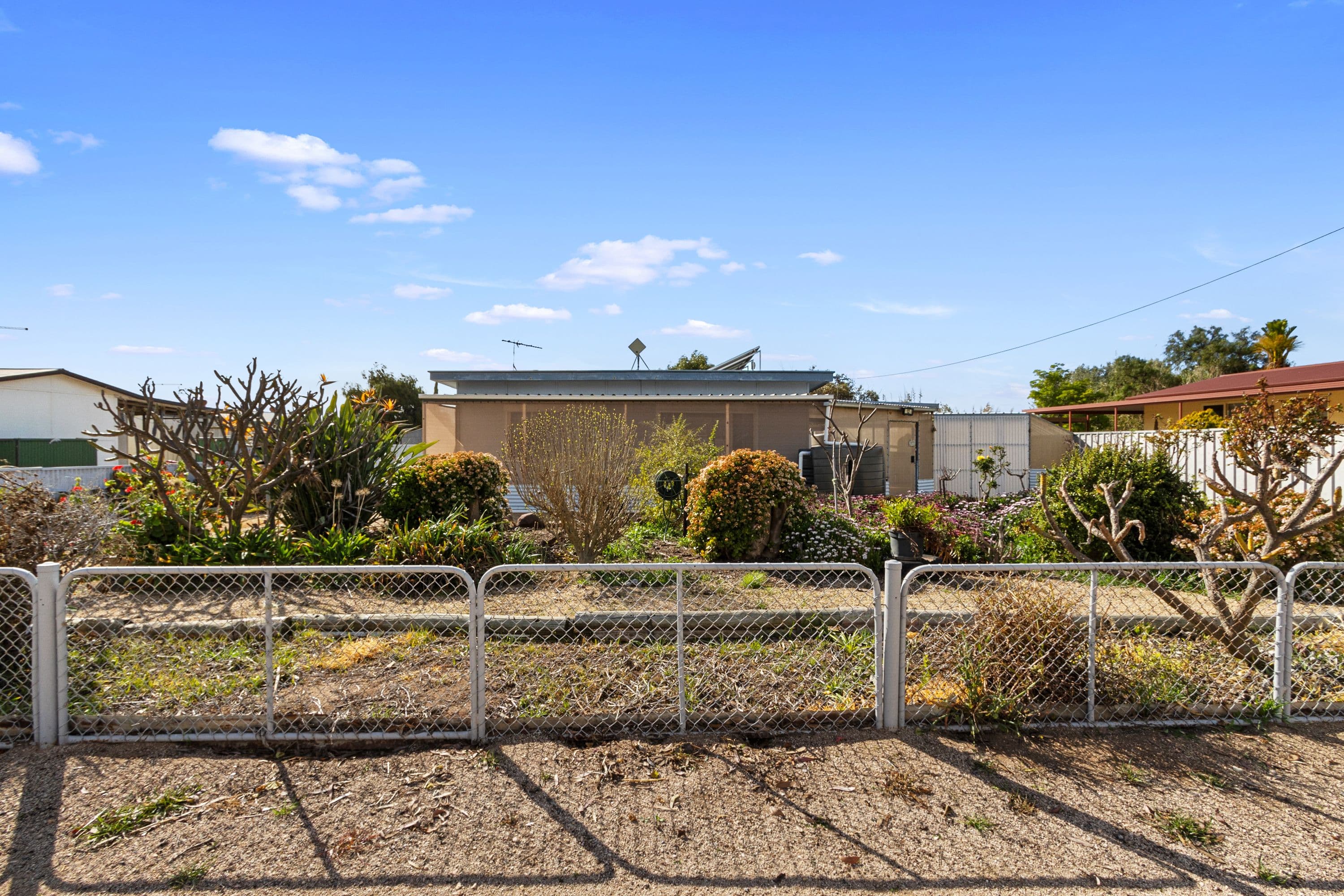 12 Emeu Street, Clinton SA 5570, Clinton - Thumbnail 2