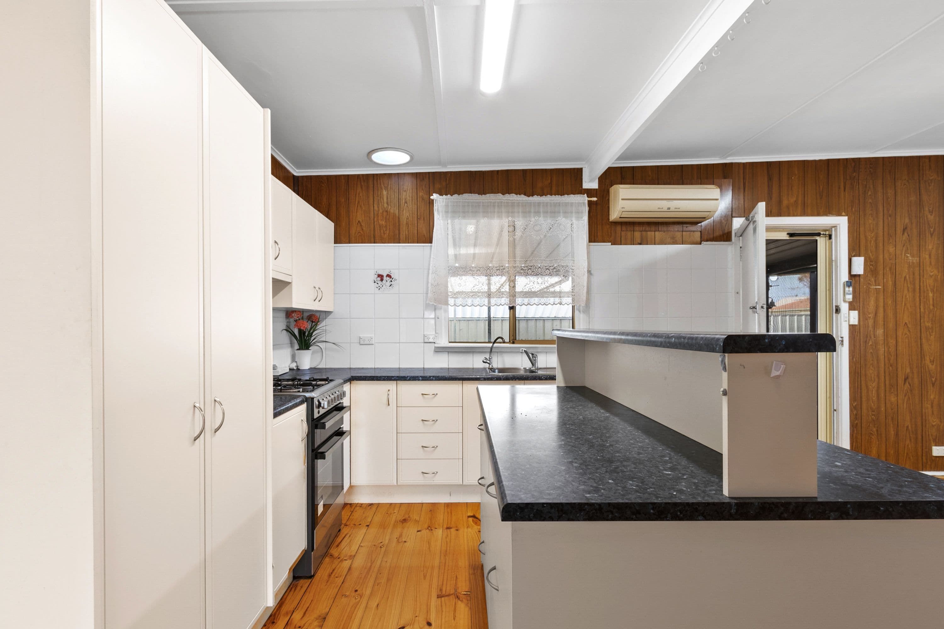 12 Emeu Street, Clinton SA 5570, Clinton - Thumbnail 8
