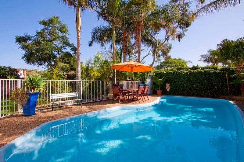 14 Ocean Beach Drive, SHELLHARBOUR NSW 2529, Shellharbour - Thumbnail 2