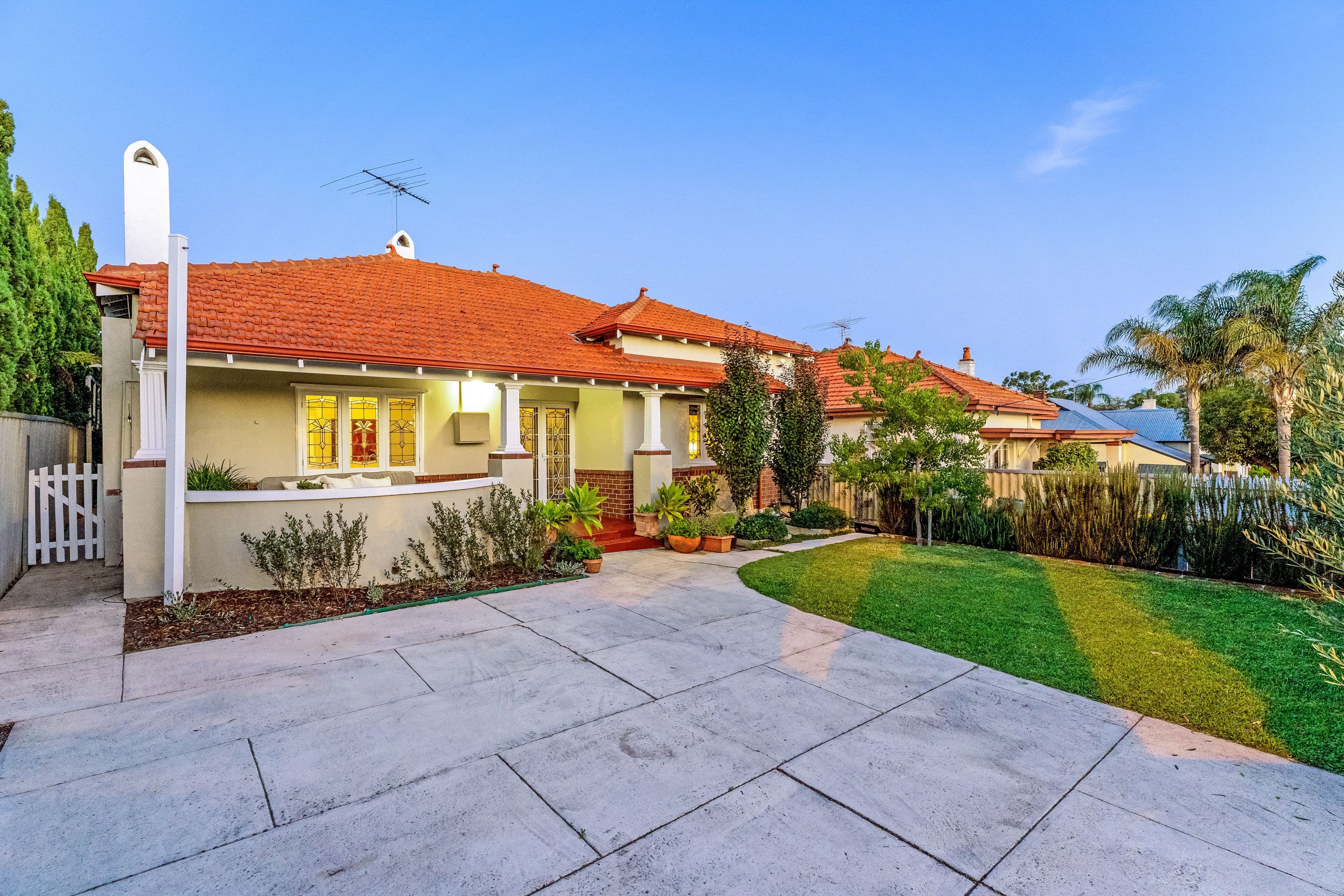 106 Grand Promenade, Bedford WA 6052, Bedford - Thumbnail 2