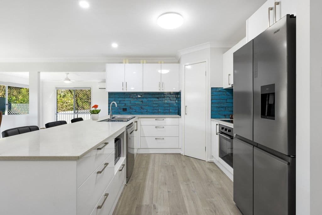 13 Marlee Jayne Close, Nerang QLD 4211, Nerang - Thumbnail 2