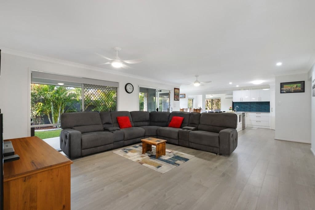 13 Marlee Jayne Close, Nerang QLD 4211, Nerang - Thumbnail 5