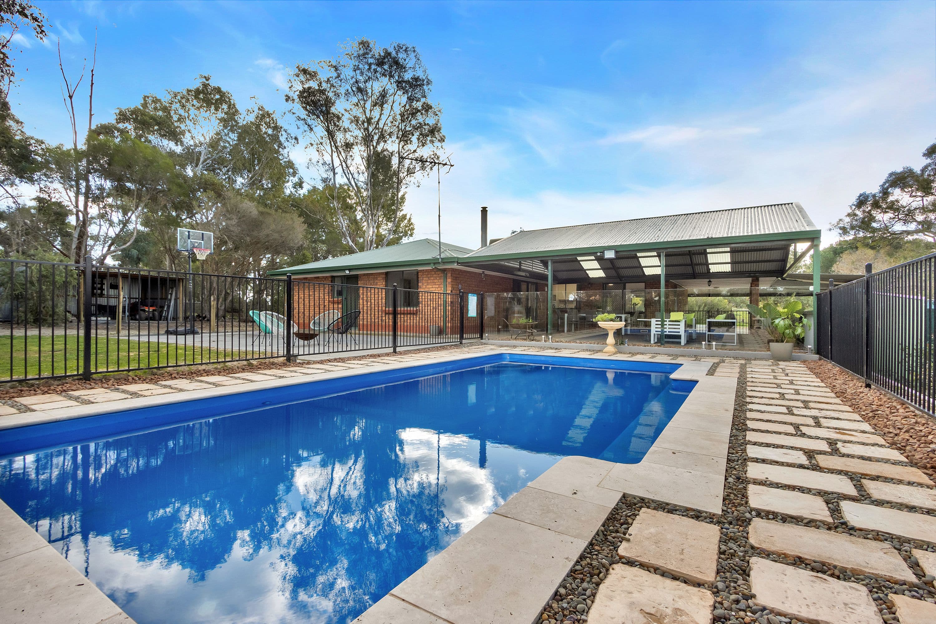 7 Blue Gum Court, Cockatoo Valley SA 5351, Cockatoo Valley - Thumbnail 3