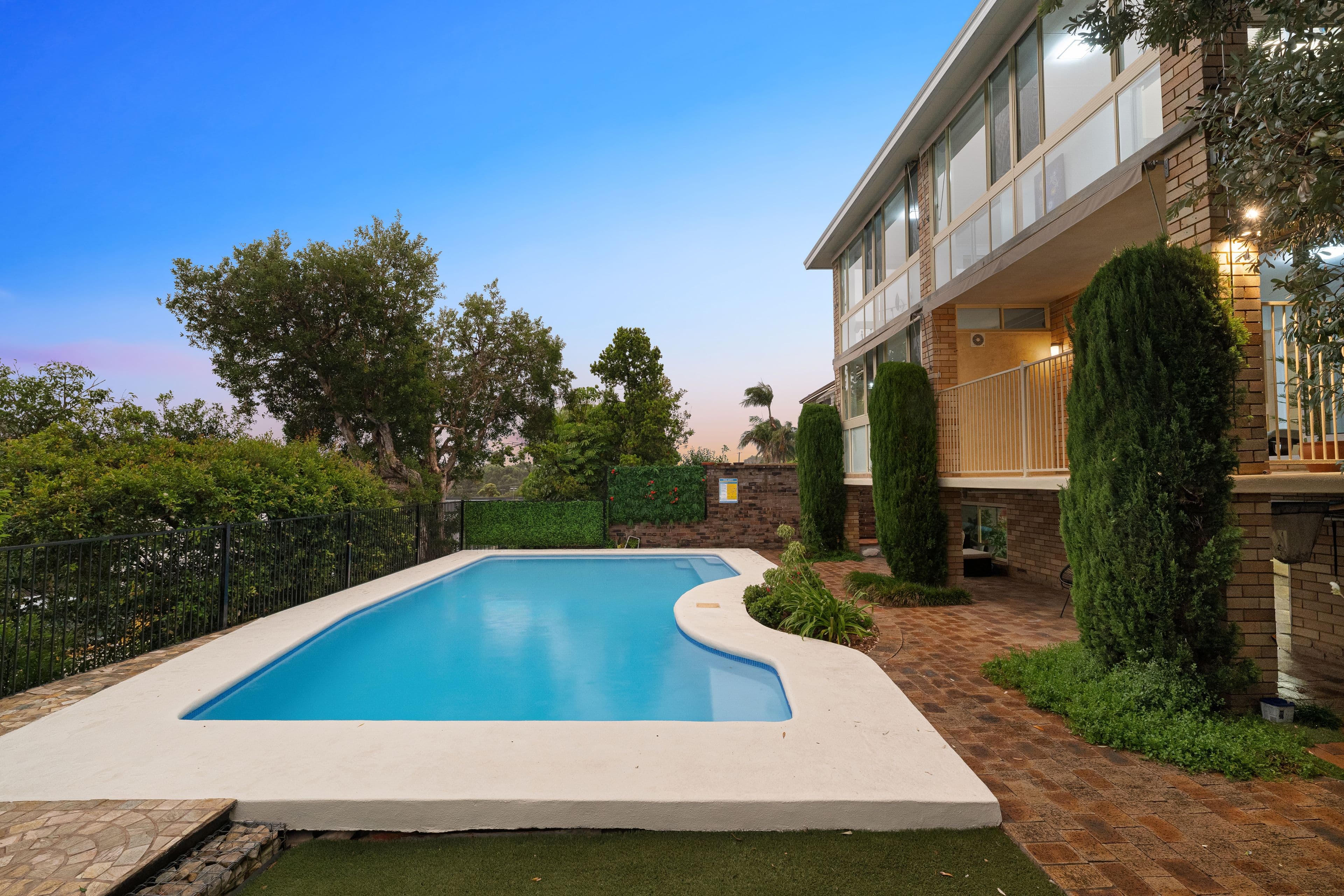 15 KELLERMAN Crescent, Boorooma, Bardwell Valley - Image 1