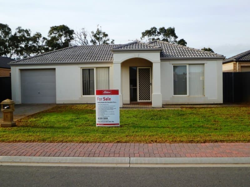 2 Robe Street, Andrews Farm - Image 1
