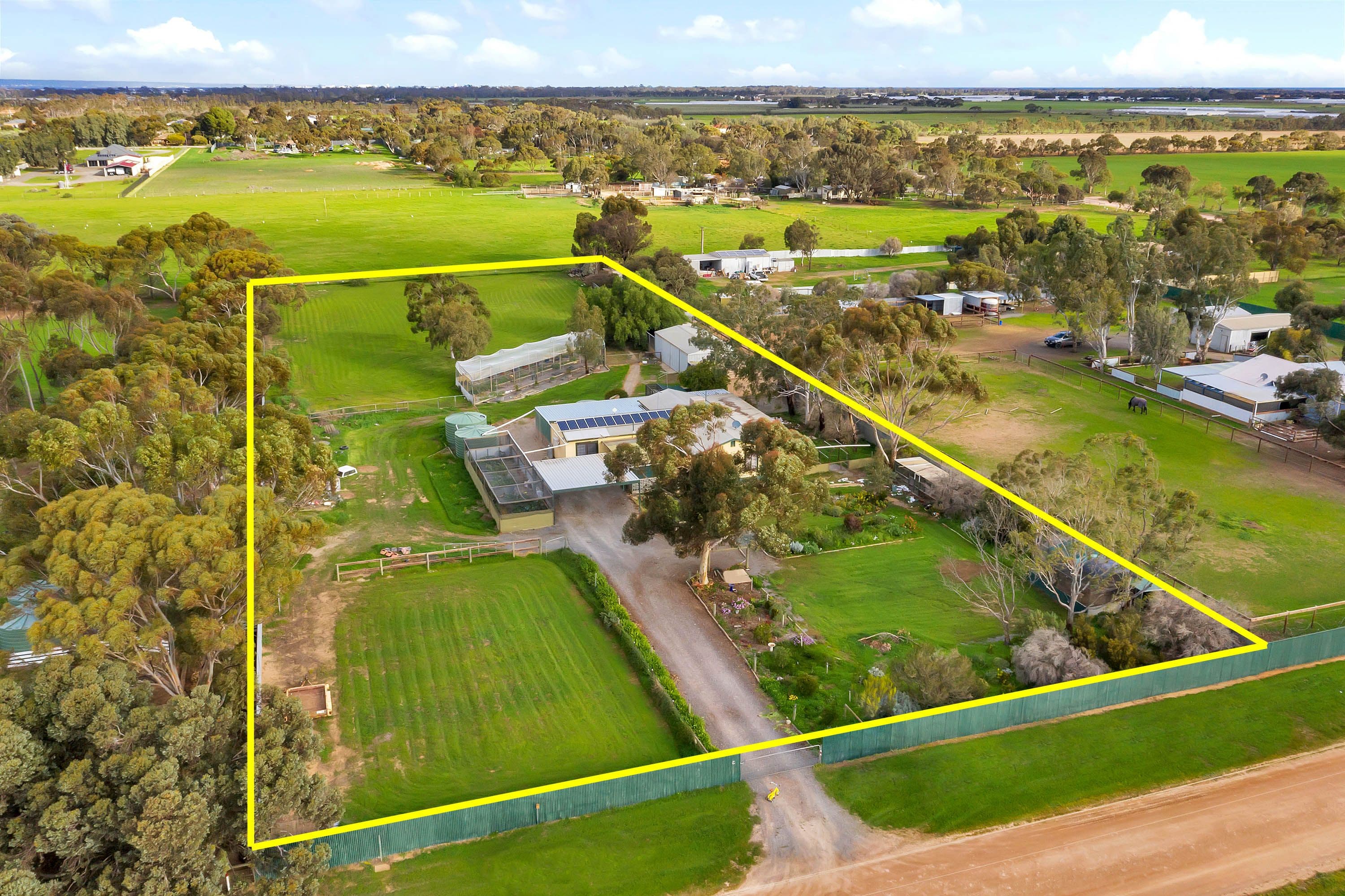 38 Artesian Road West, Two Wells SA 5501, Two Wells - Thumbnail 2