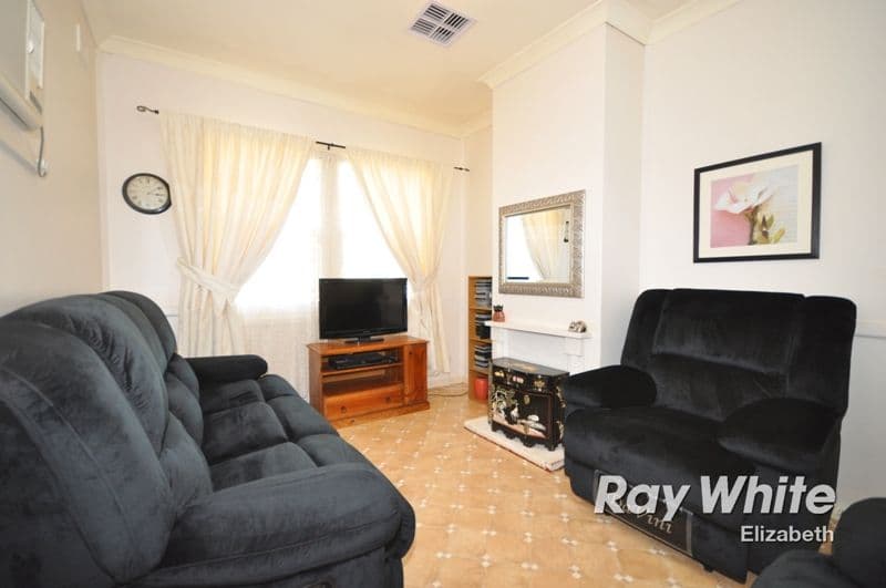 21. Breamore Street, ELIZABETH NORTH SA 5113, Elizabeth North - Image 1