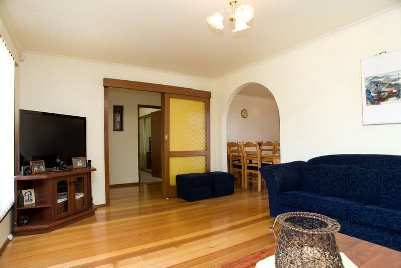10 Natalie Court, THOMASTOWN VIC 3074, Thomastown - Thumbnail 4