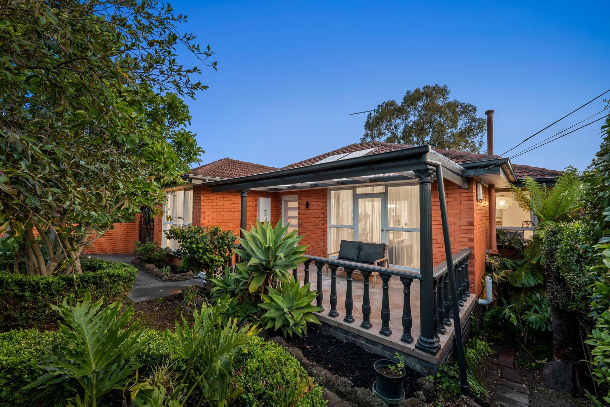 31 Beddows Street, Burwood VIC 3125, Burwood - Thumbnail 2