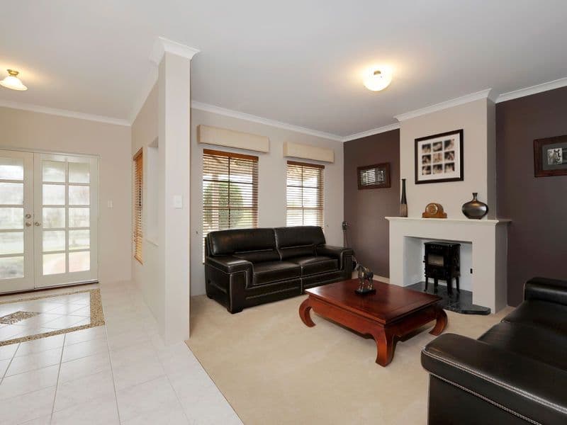 32  Peverett Loop, BALDIVIS WA 6171, Baldivis - Thumbnail 3