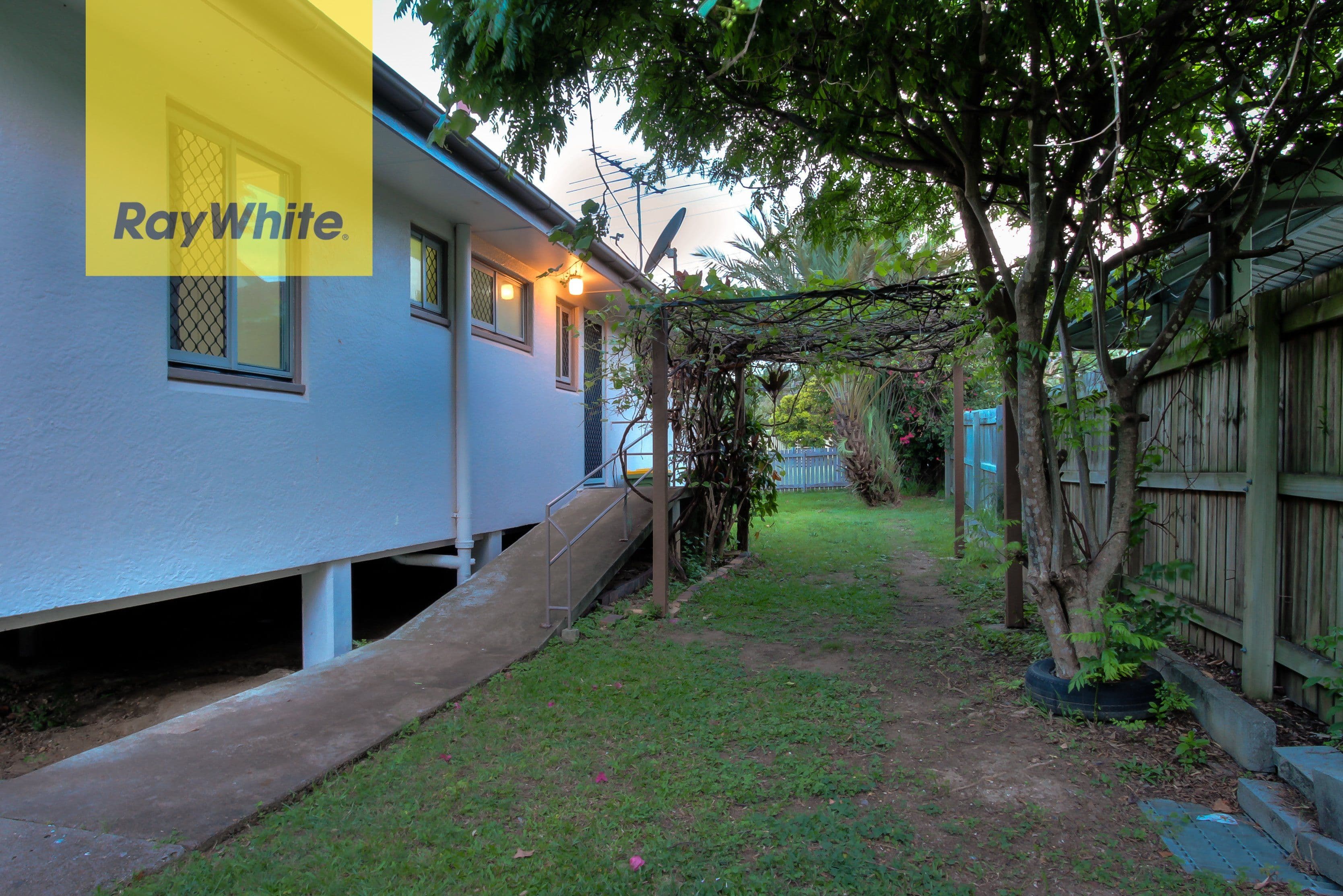 21 Kolonga Street, Woodridge QLD 4114, Woodridge - Thumbnail 6