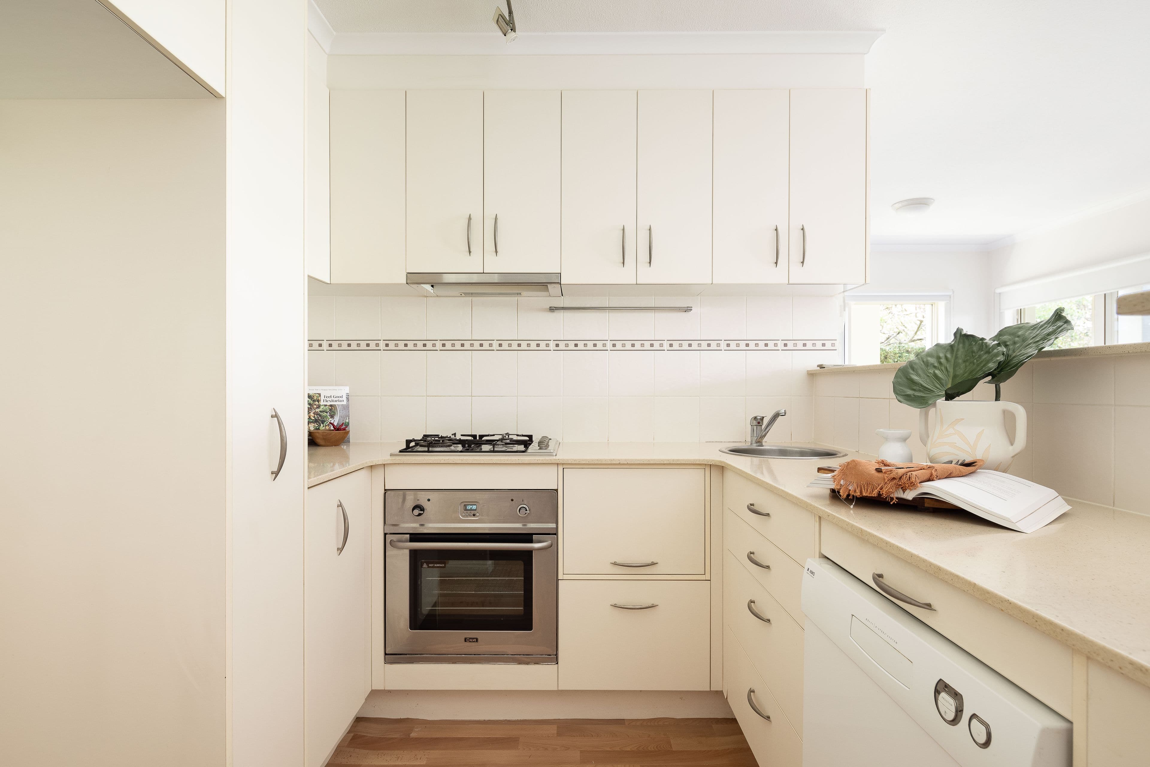 15 Miles Street, Clayfield QLD 4011, Clayfield - Thumbnail 6