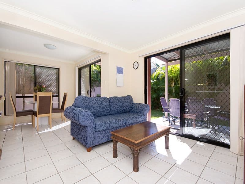 18 Fifth Avenue, KEDRON QLD 4031, Kedron - Thumbnail 4