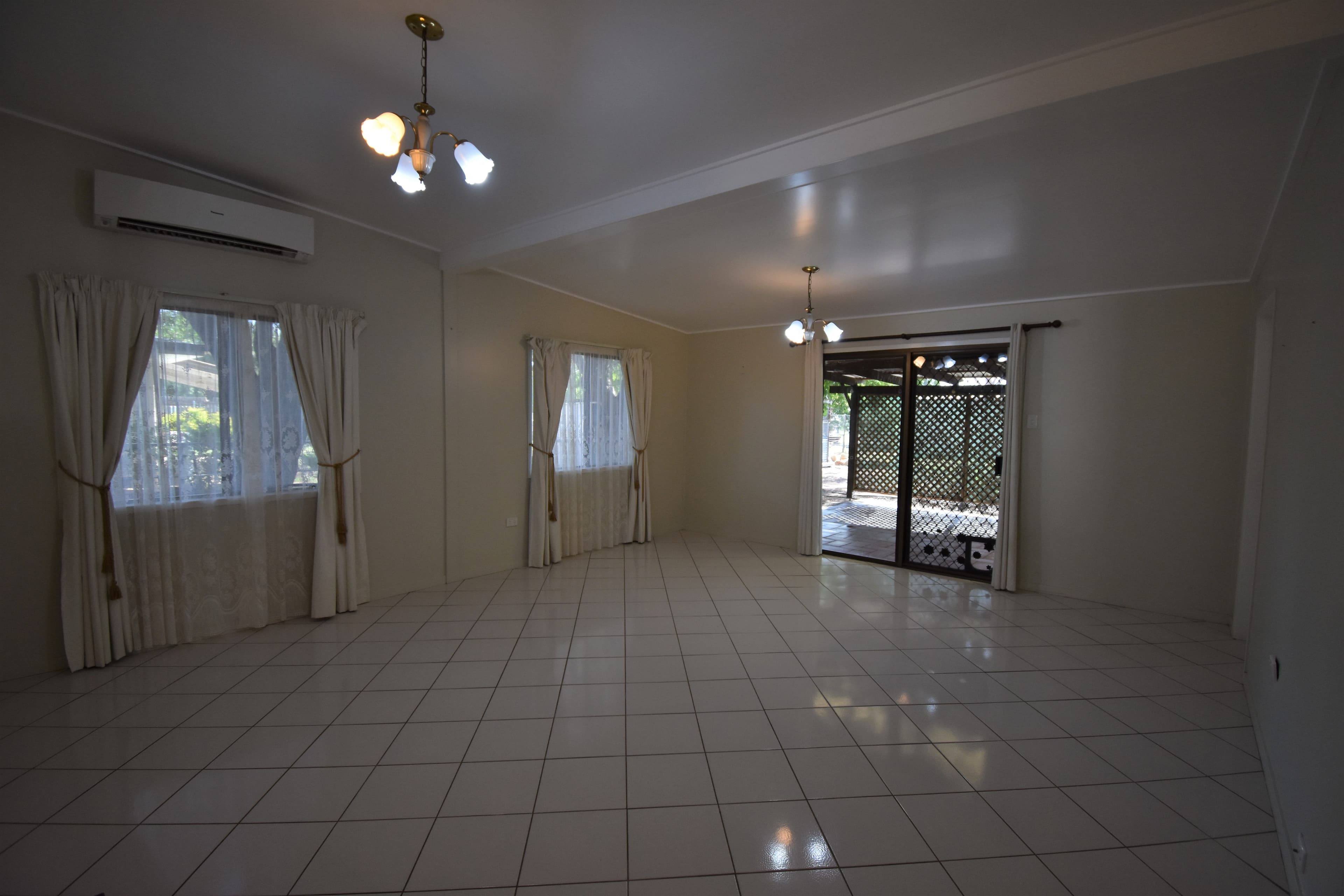 147 Kingfisher Street, LONGREACH QLD 4730, Longreach - Thumbnail 7