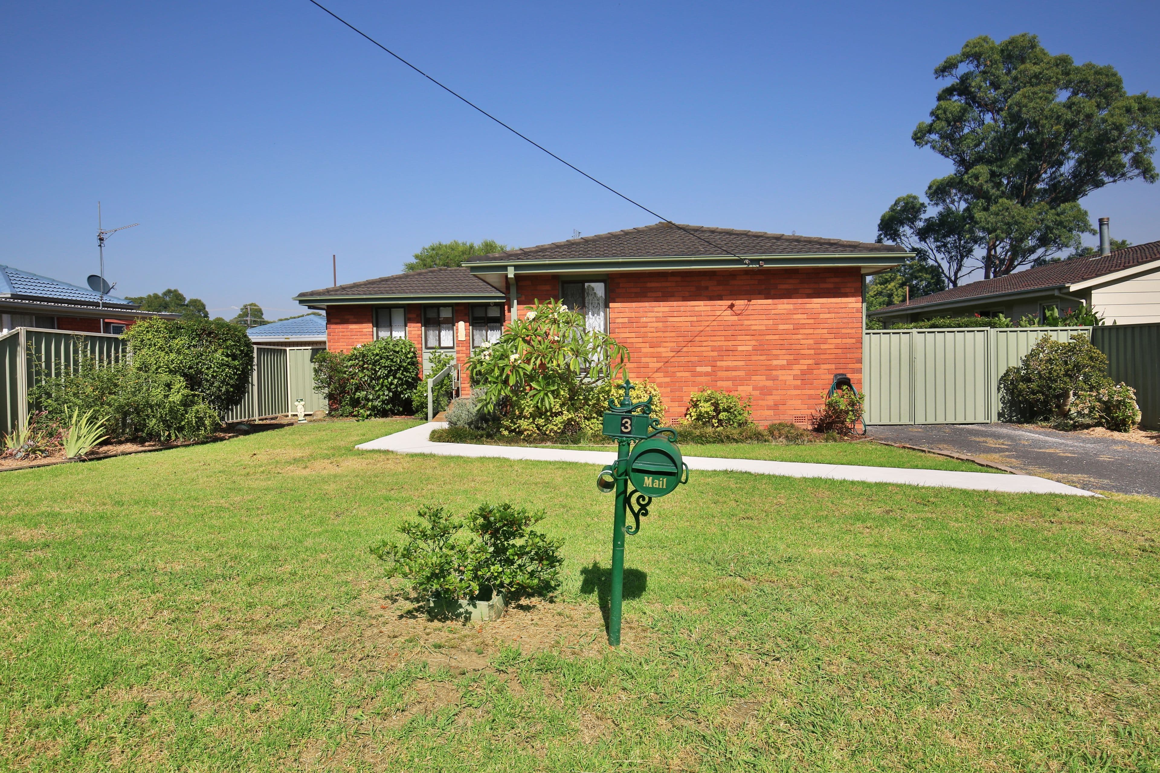 3 Pioneer Place, Nowra - Image 1