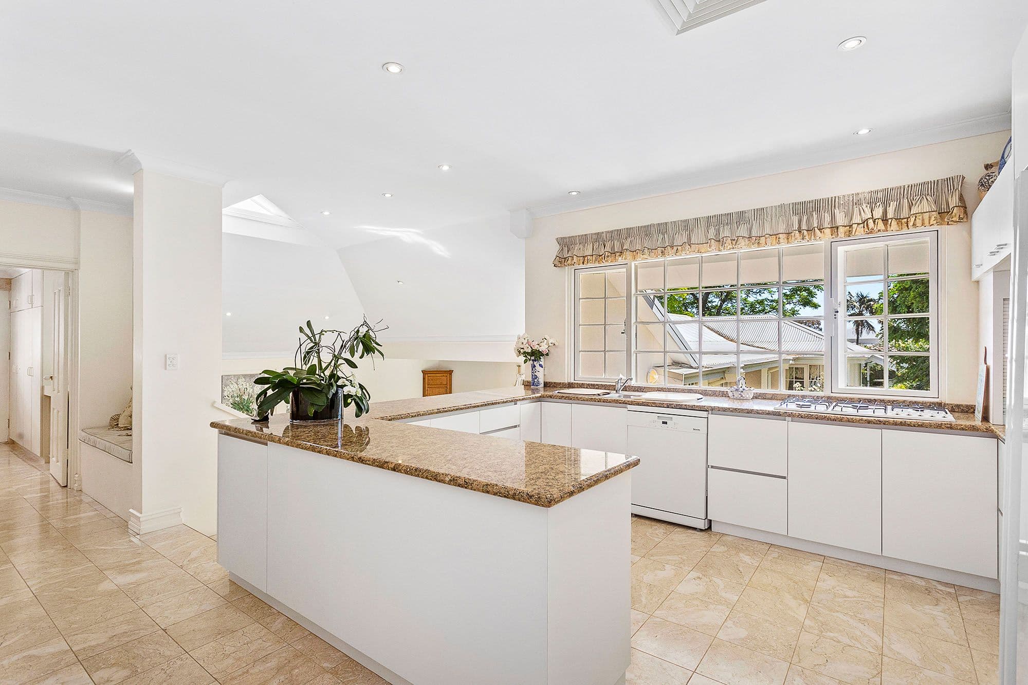 6 Manning Street, Mosman Park WA 6012, Mosman Park - Thumbnail 8