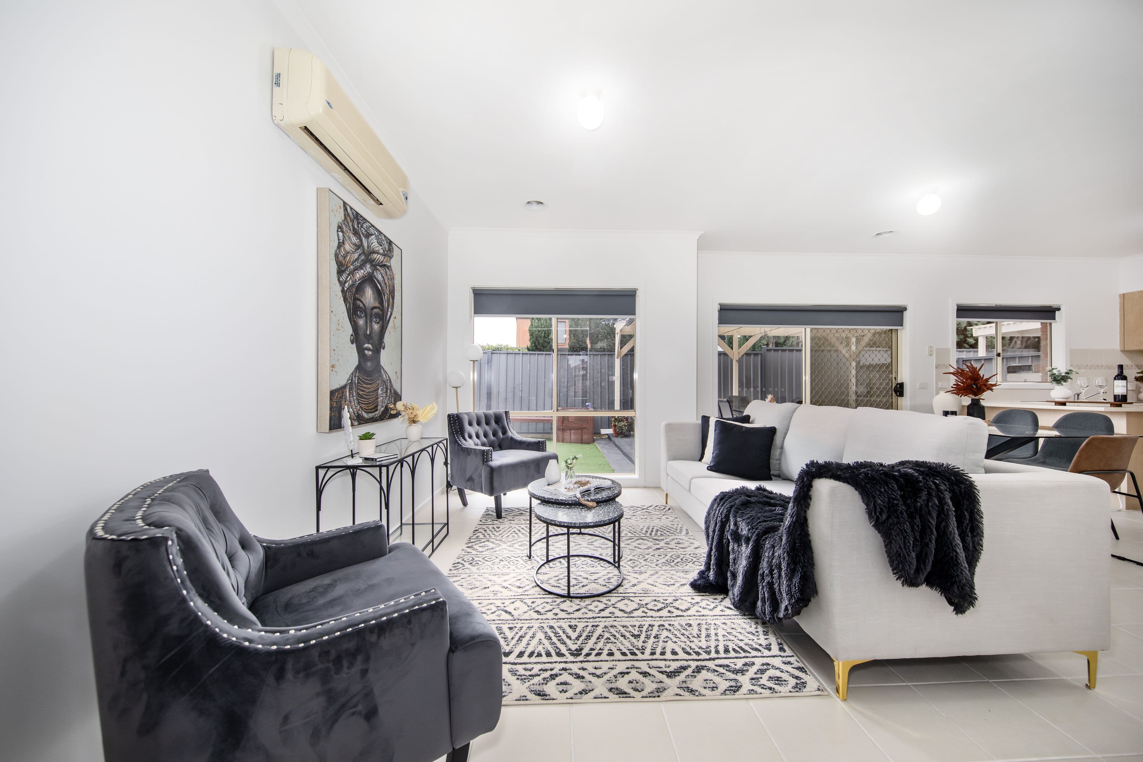 71 The Glades, Taylors Hill VIC 3037, Taylors Hill - Thumbnail 2