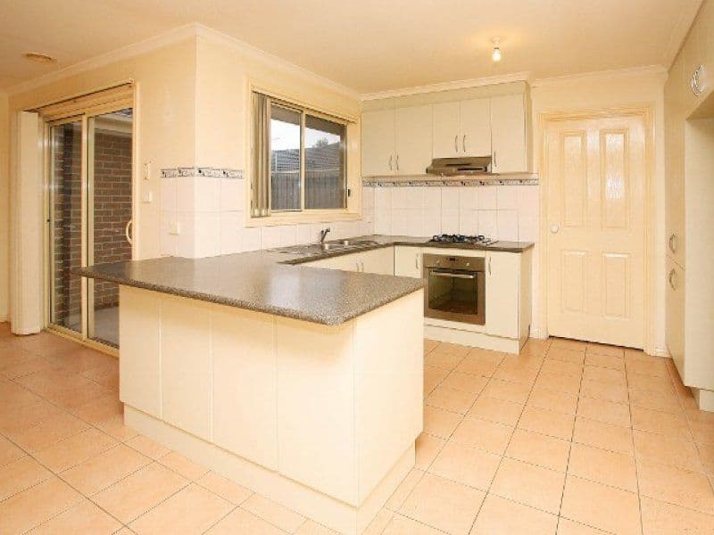 107 Pecks Road, SYDENHAM VIC 3037, Sydenham - Thumbnail 2