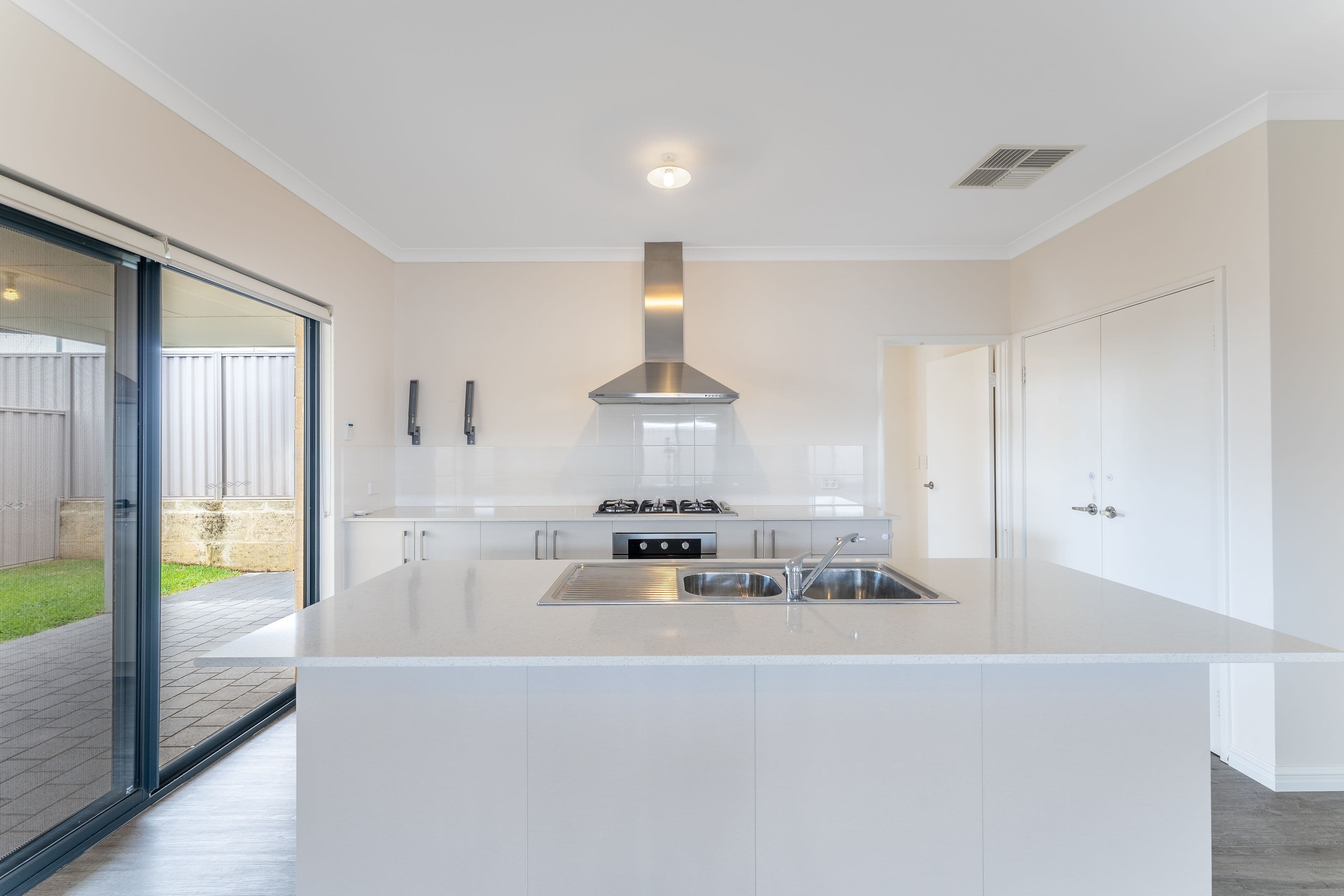 43 Furnivall Parade, Baldivis WA 6171, Baldivis - Thumbnail 3