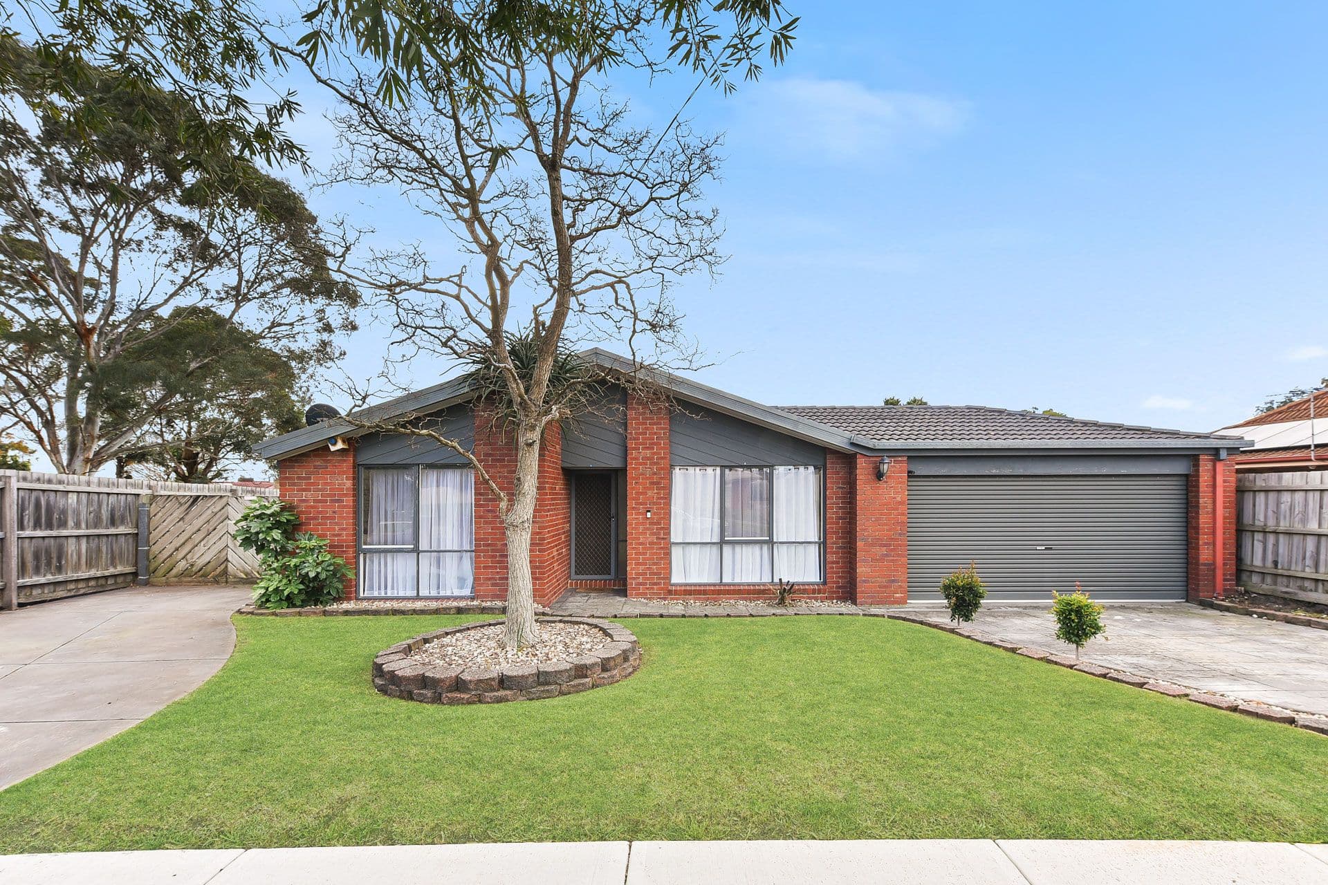 7 Lawson Close, Cranbourne VIC 3977, Cranbourne - Image 1