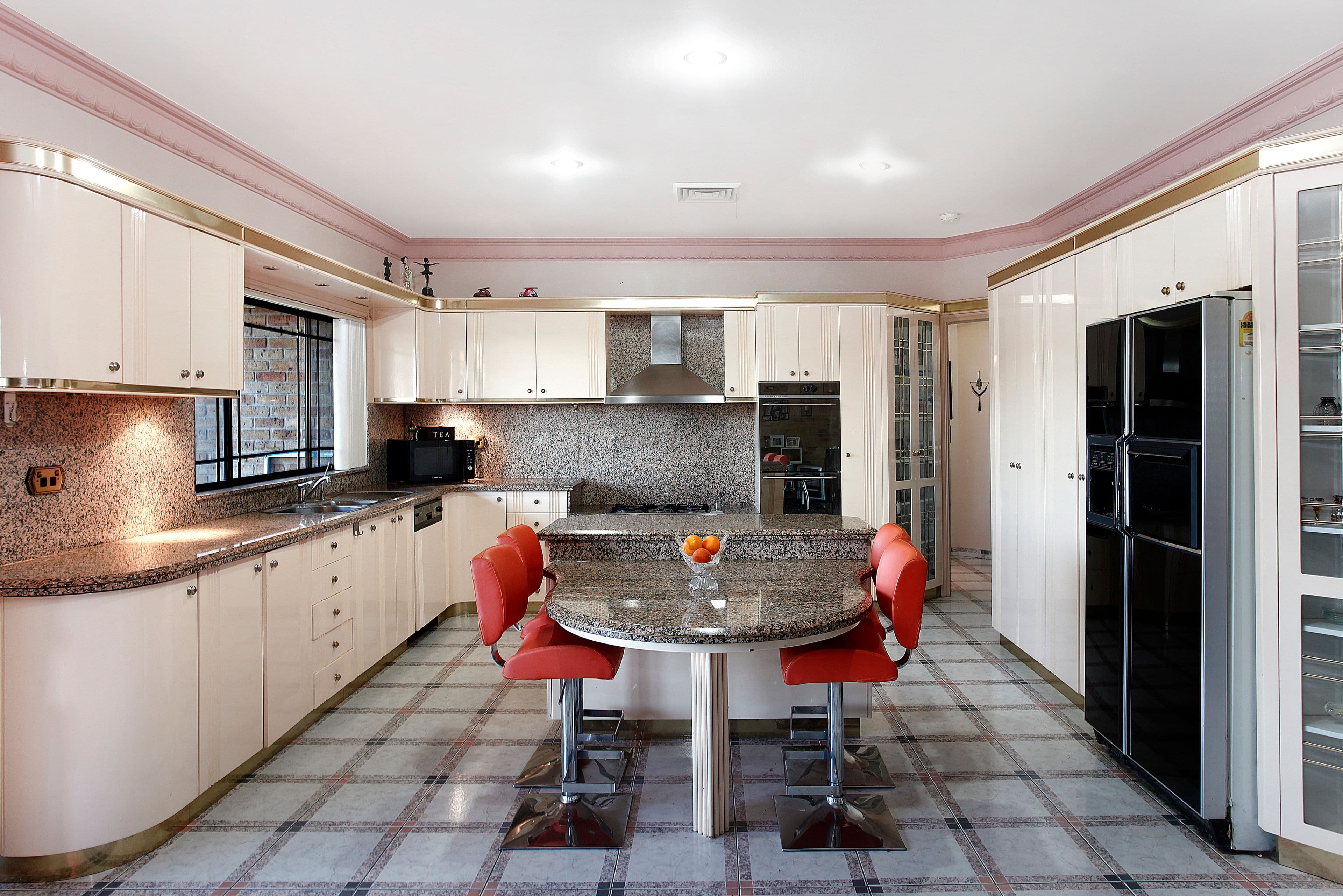 27 Garrison Road, Bossley Park - Thumbnail 4