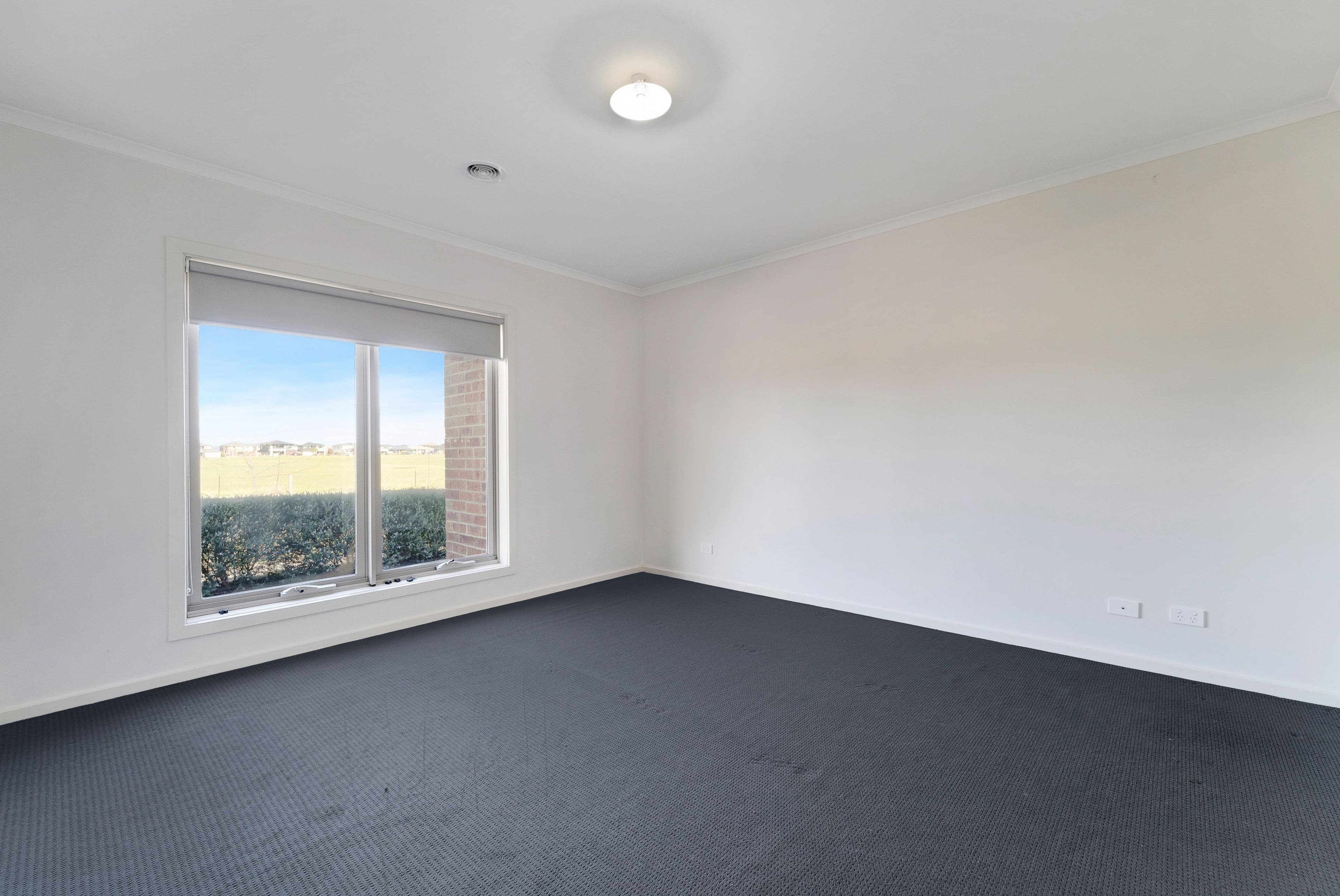 27 Webster Street, Point Cook VIC 3030, Point Cook - Thumbnail 3
